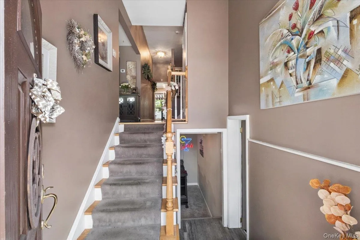 36 Shelburne Road, Yonkers, NY, 3 Bedrooms Bedrooms, 8 Rooms Rooms,3 BathroomsBathrooms,Residential,For Rent,Shelburne,0,1020290 36 Shelburne Road, Yonkers, NY, 3 Bedrooms Bedrooms, 8 Rooms Rooms,3 BathroomsBathrooms,Residential,For Rent,Shelburne,0,1020290