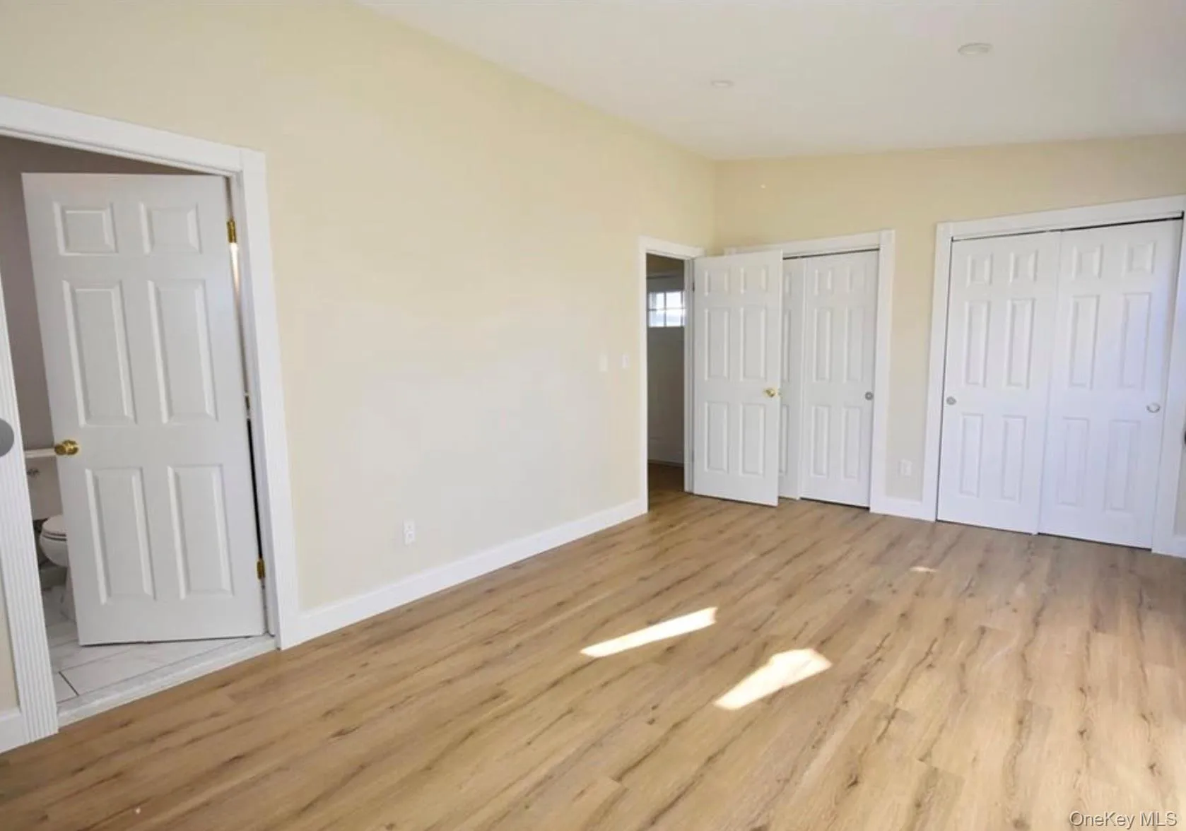 190 Park Avenue, Harrison, NY, 3 Bedrooms Bedrooms, 5 Rooms Rooms,2 BathroomsBathrooms,Residential Lease,For Rent,Park,0,1020291 190 Park Avenue, Harrison, NY, 3 Bedrooms Bedrooms, 5 Rooms Rooms,2 BathroomsBathrooms,Residential Lease,For Rent,Park,0,1020291