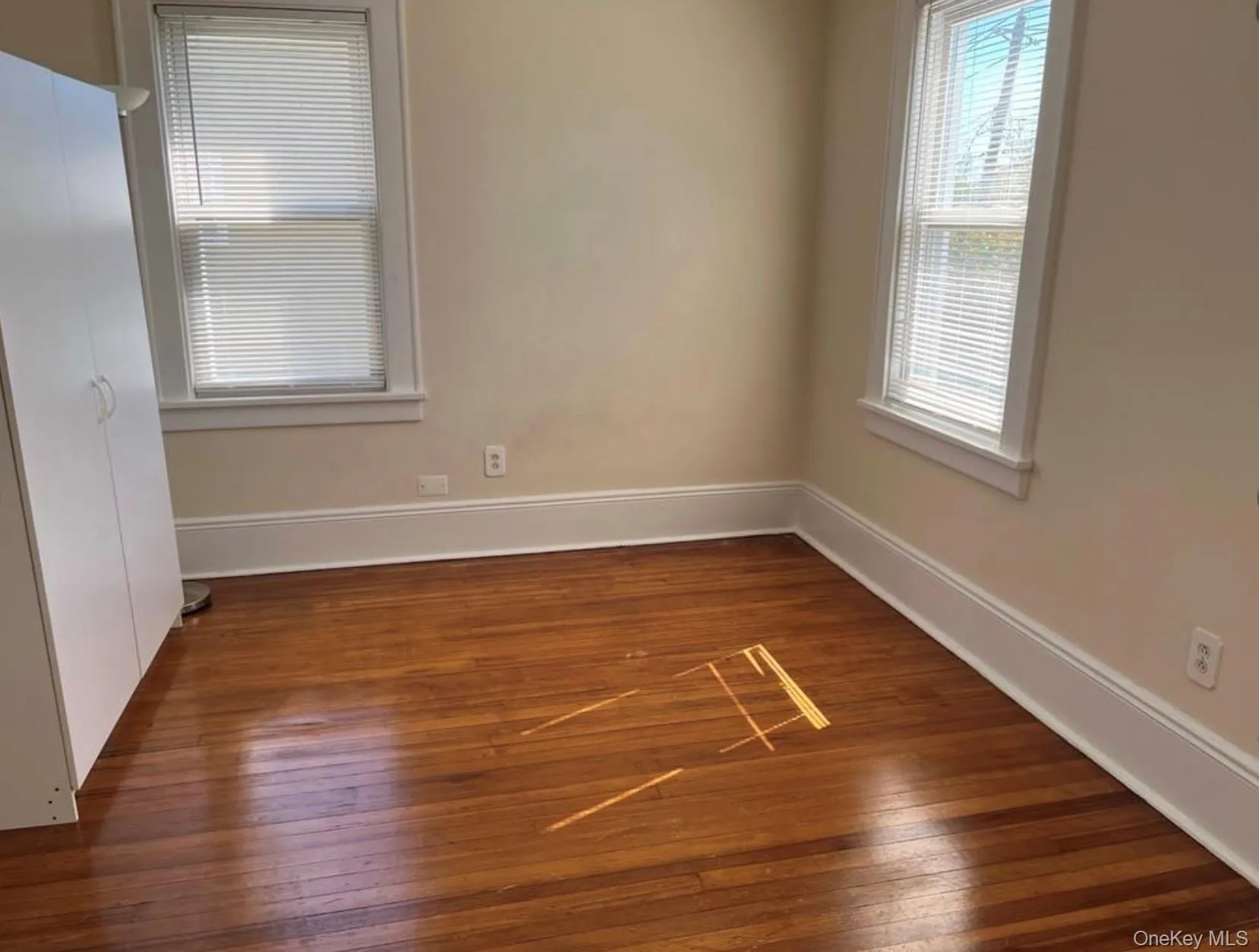 190 Park Avenue, Harrison, NY, 3 Bedrooms Bedrooms, 5 Rooms Rooms,2 BathroomsBathrooms,Residential Lease,For Rent,Park,0,1020291 190 Park Avenue, Harrison, NY, 3 Bedrooms Bedrooms, 5 Rooms Rooms,2 BathroomsBathrooms,Residential Lease,For Rent,Park,0,1020291