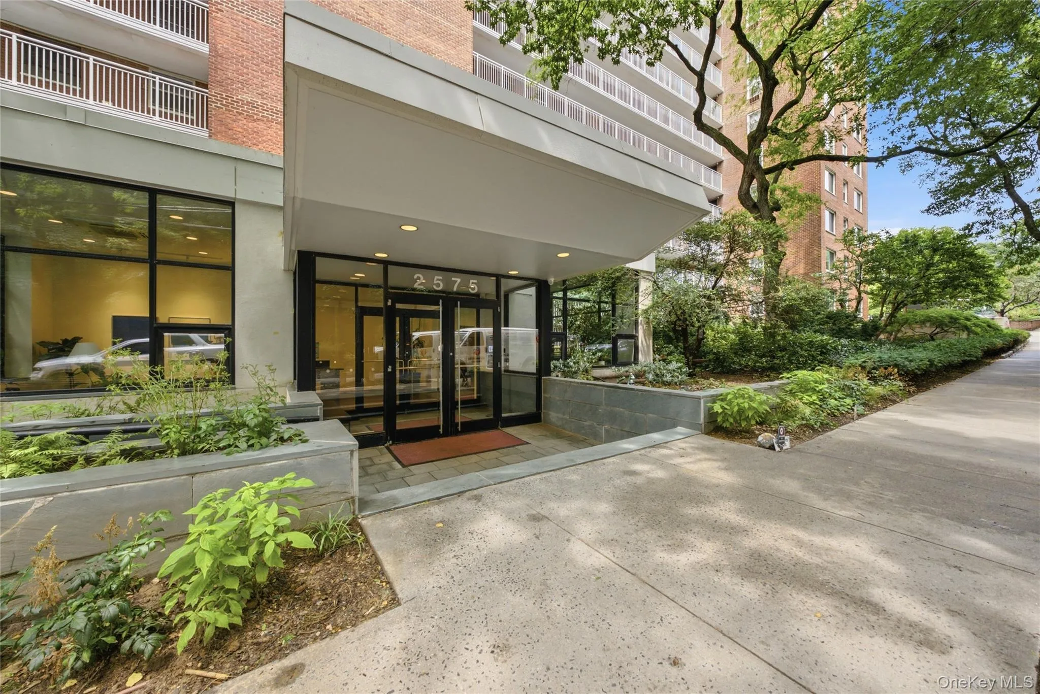 2575 Palisade Avenue, New York, NY, 1 Bedroom Bedrooms, 5 Rooms Rooms,1 BathroomBathrooms,Residential,For Rent,Palisade,0,1020293 2575 Palisade Avenue, New York, NY, 1 Bedroom Bedrooms, 5 Rooms Rooms,1 BathroomBathrooms,Residential,For Rent,Palisade,0,1020293