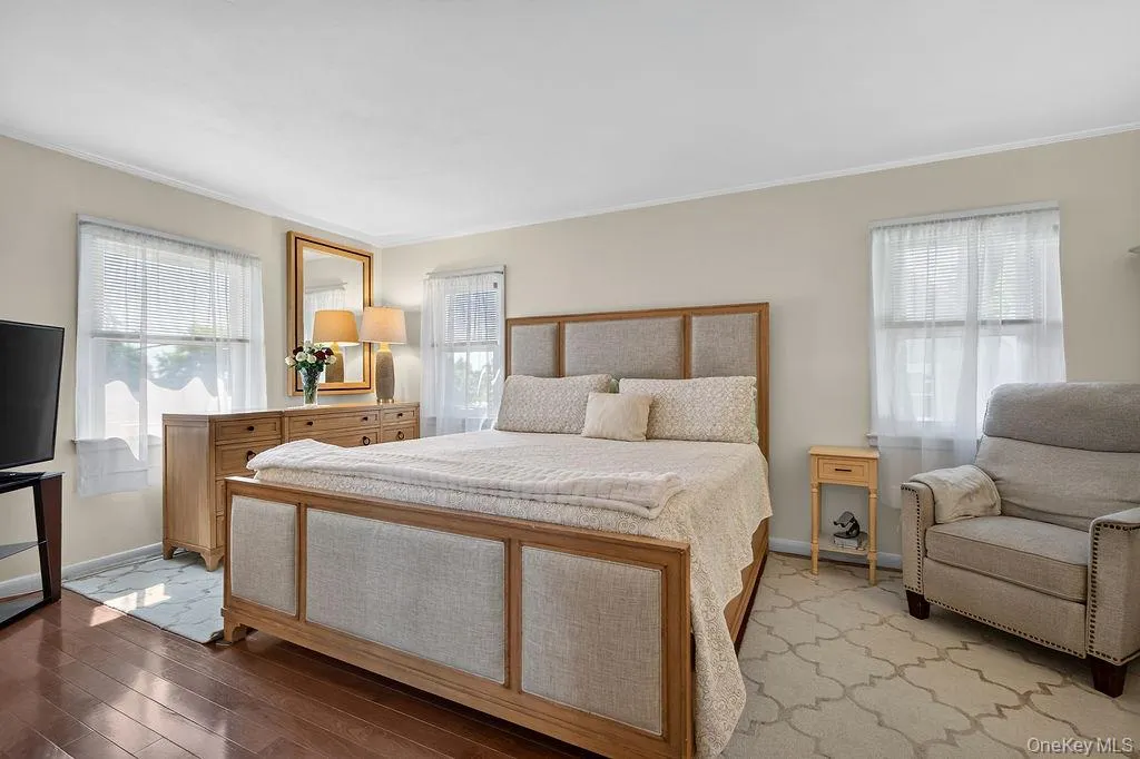 11 Oakridge Road, Greenburgh, NY, 3 Bedrooms Bedrooms, 8 Rooms Rooms,2 BathroomsBathrooms,Residential,For Rent,Oakridge,0,1020296 11 Oakridge Road, Greenburgh, NY, 3 Bedrooms Bedrooms, 8 Rooms Rooms,2 BathroomsBathrooms,Residential,For Rent,Oakridge,0,1020296