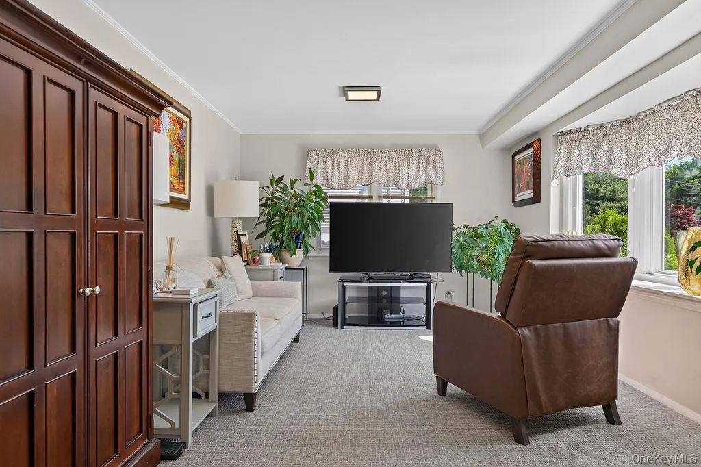 11 Oakridge Road, Greenburgh, NY, 3 Bedrooms Bedrooms, 8 Rooms Rooms,2 BathroomsBathrooms,Residential,For Rent,Oakridge,0,1020296 11 Oakridge Road, Greenburgh, NY, 3 Bedrooms Bedrooms, 8 Rooms Rooms,2 BathroomsBathrooms,Residential,For Rent,Oakridge,0,1020296