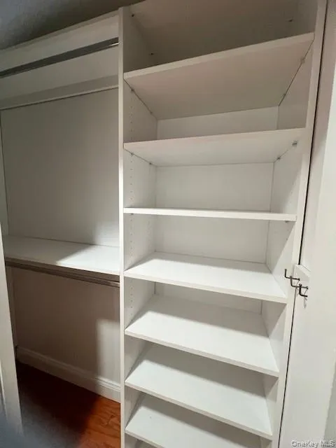 100 Cuttermill Road, North Hempstead, NY, 2 Bedrooms Bedrooms, 5 Rooms Rooms,2 BathroomsBathrooms,Residential Lease,For Rent,Cuttermill,0,1020297 100 Cuttermill Road, North Hempstead, NY, 2 Bedrooms Bedrooms, 5 Rooms Rooms,2 BathroomsBathrooms,Residential Lease,For Rent,Cuttermill,0,1020297