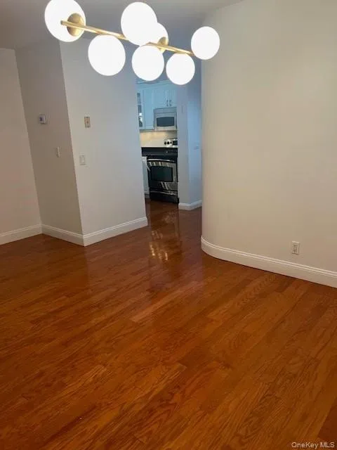 100 Cuttermill Road, North Hempstead, NY, 2 Bedrooms Bedrooms, 5 Rooms Rooms,2 BathroomsBathrooms,Residential Lease,For Rent,Cuttermill,0,1020297 100 Cuttermill Road, North Hempstead, NY, 2 Bedrooms Bedrooms, 5 Rooms Rooms,2 BathroomsBathrooms,Residential Lease,For Rent,Cuttermill,0,1020297