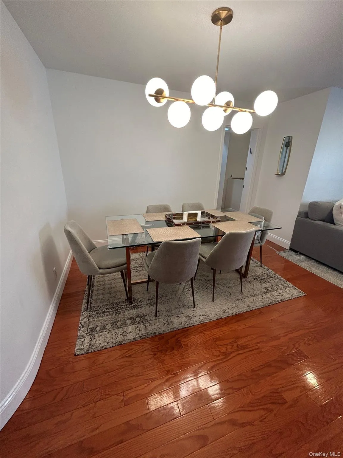 100 Cuttermill Road, North Hempstead, NY, 2 Bedrooms Bedrooms, 5 Rooms Rooms,2 BathroomsBathrooms,Residential Lease,For Rent,Cuttermill,0,1020297 100 Cuttermill Road, North Hempstead, NY, 2 Bedrooms Bedrooms, 5 Rooms Rooms,2 BathroomsBathrooms,Residential Lease,For Rent,Cuttermill,0,1020297