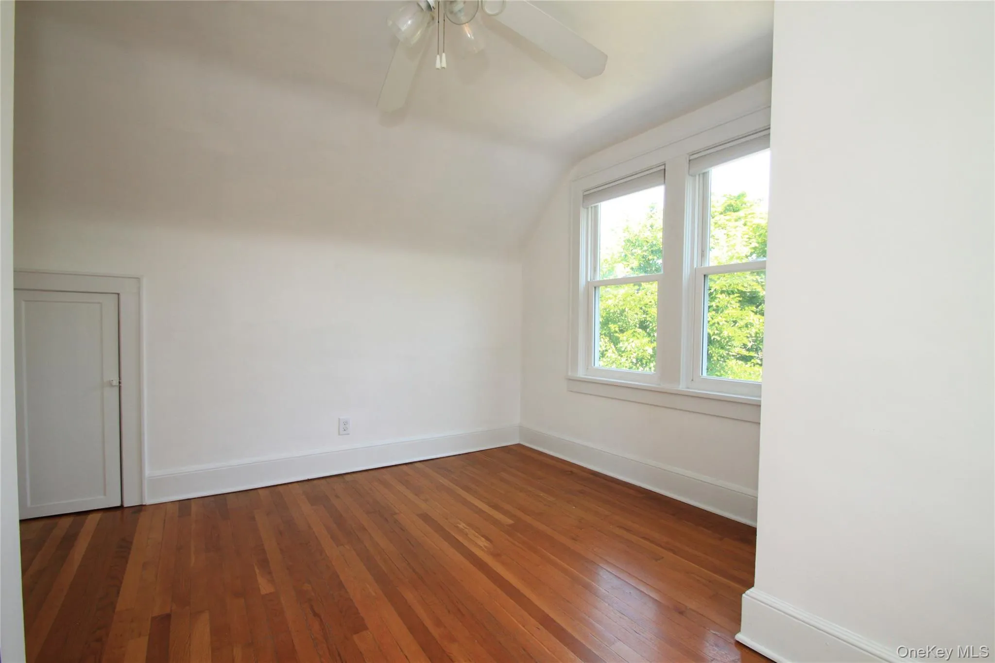 38 Glenwood, Hudson, NY, 2 Bedrooms Bedrooms, 4 Rooms Rooms,1 BathroomBathrooms,Residential Lease,For Rent,Glenwood,0,1020302 38 Glenwood, Hudson, NY, 2 Bedrooms Bedrooms, 4 Rooms Rooms,1 BathroomBathrooms,Residential Lease,For Rent,Glenwood,0,1020302