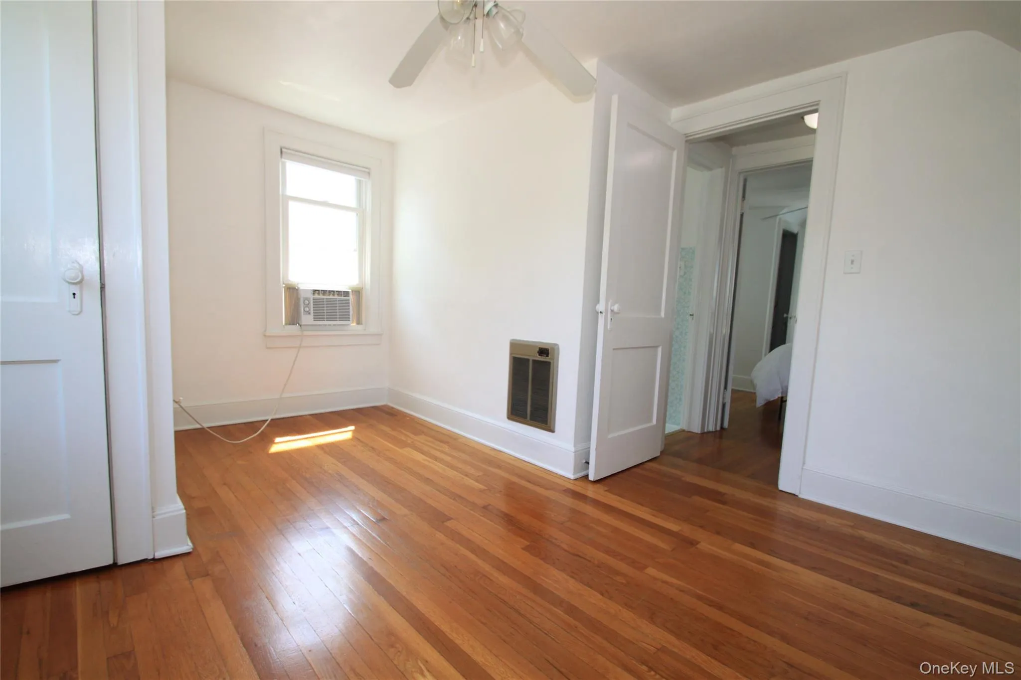 38 Glenwood, Hudson, NY, 2 Bedrooms Bedrooms, 4 Rooms Rooms,1 BathroomBathrooms,Residential Lease,For Rent,Glenwood,0,1020302 38 Glenwood, Hudson, NY, 2 Bedrooms Bedrooms, 4 Rooms Rooms,1 BathroomBathrooms,Residential Lease,For Rent,Glenwood,0,1020302