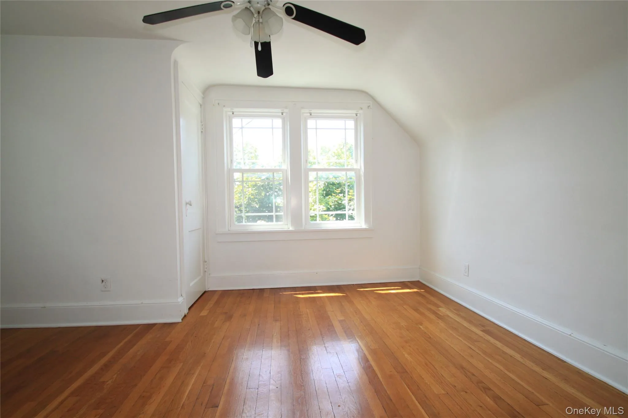 38 Glenwood, Hudson, NY, 2 Bedrooms Bedrooms, 4 Rooms Rooms,1 BathroomBathrooms,Residential Lease,For Rent,Glenwood,0,1020302 38 Glenwood, Hudson, NY, 2 Bedrooms Bedrooms, 4 Rooms Rooms,1 BathroomBathrooms,Residential Lease,For Rent,Glenwood,0,1020302