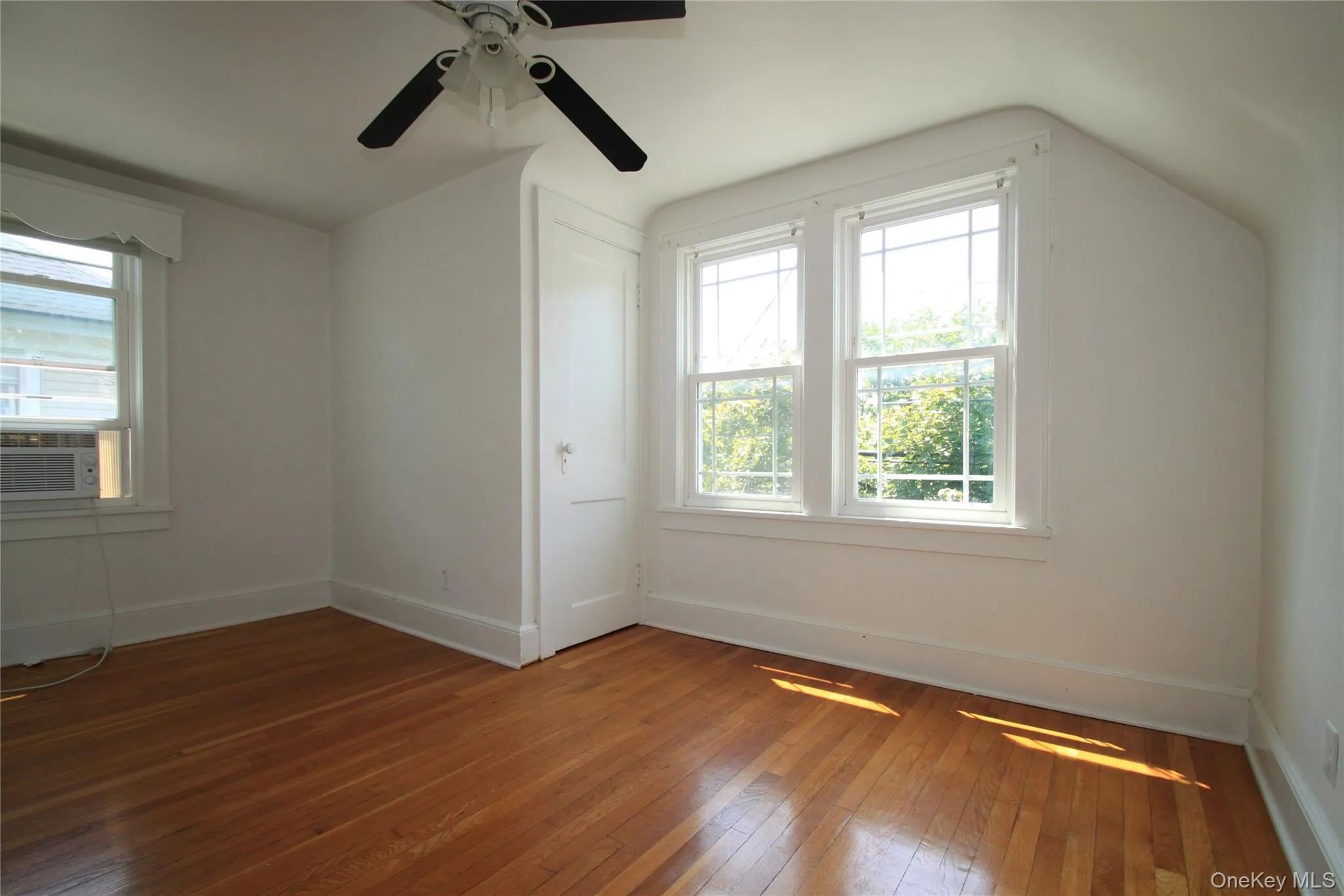 38 Glenwood, Hudson, NY, 2 Bedrooms Bedrooms, 4 Rooms Rooms,1 BathroomBathrooms,Residential Lease,For Rent,Glenwood,0,1020302 38 Glenwood, Hudson, NY, 2 Bedrooms Bedrooms, 4 Rooms Rooms,1 BathroomBathrooms,Residential Lease,For Rent,Glenwood,0,1020302