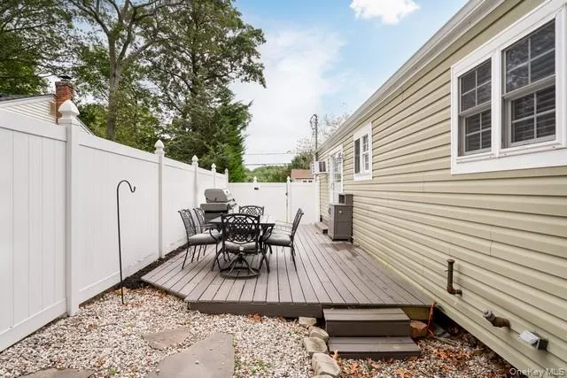 22 Babylon Drive, Brookhaven, NY, 3 Bedrooms Bedrooms, 6 Rooms Rooms,2 BathroomsBathrooms,Residential,For Rent,Babylon,0,1020306 22 Babylon Drive, Brookhaven, NY, 3 Bedrooms Bedrooms, 6 Rooms Rooms,2 BathroomsBathrooms,Residential,For Rent,Babylon,0,1020306