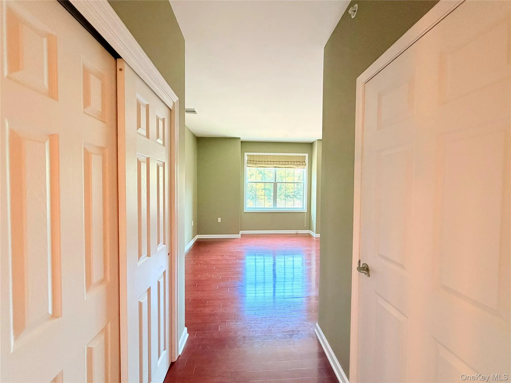 943 Tower Ridge Circle, Middletown, NY, 1 Bedroom Bedrooms, 5 Rooms Rooms,1 BathroomBathrooms,Residential Lease,For Rent,Tower Ridge,0,1020312 943 Tower Ridge Circle, Middletown, NY, 1 Bedroom Bedrooms, 5 Rooms Rooms,1 BathroomBathrooms,Residential Lease,For Rent,Tower Ridge,0,1020312