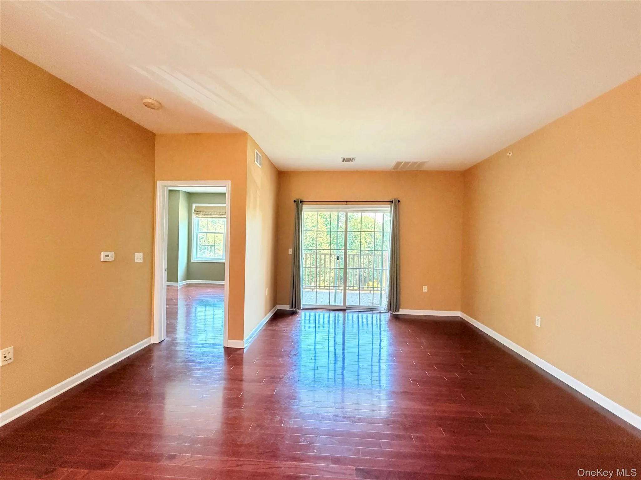 943 Tower Ridge Circle, Middletown, NY, 1 Bedroom Bedrooms, 5 Rooms Rooms,1 BathroomBathrooms,Residential Lease,For Rent,Tower Ridge,0,1020312 943 Tower Ridge Circle, Middletown, NY, 1 Bedroom Bedrooms, 5 Rooms Rooms,1 BathroomBathrooms,Residential Lease,For Rent,Tower Ridge,0,1020312