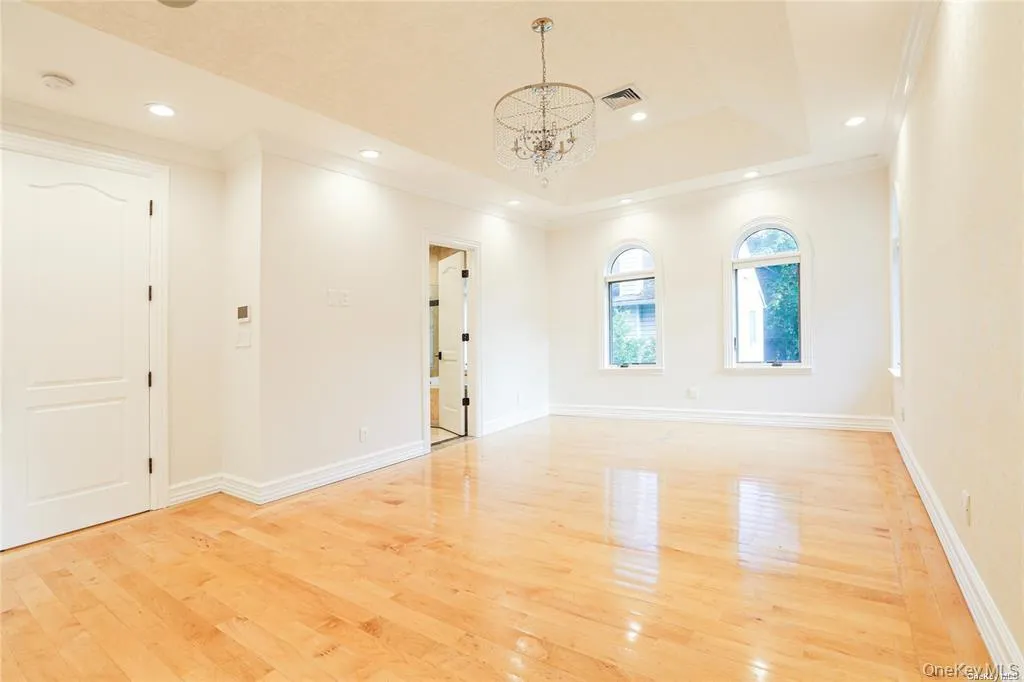 27 Elliot Road, North Hempstead, NY, 4 Bedrooms Bedrooms, 8 Rooms Rooms,4 BathroomsBathrooms,Residential Lease,For Rent,Elliot,0,1020313 27 Elliot Road, North Hempstead, NY, 4 Bedrooms Bedrooms, 8 Rooms Rooms,4 BathroomsBathrooms,Residential Lease,For Rent,Elliot,0,1020313
