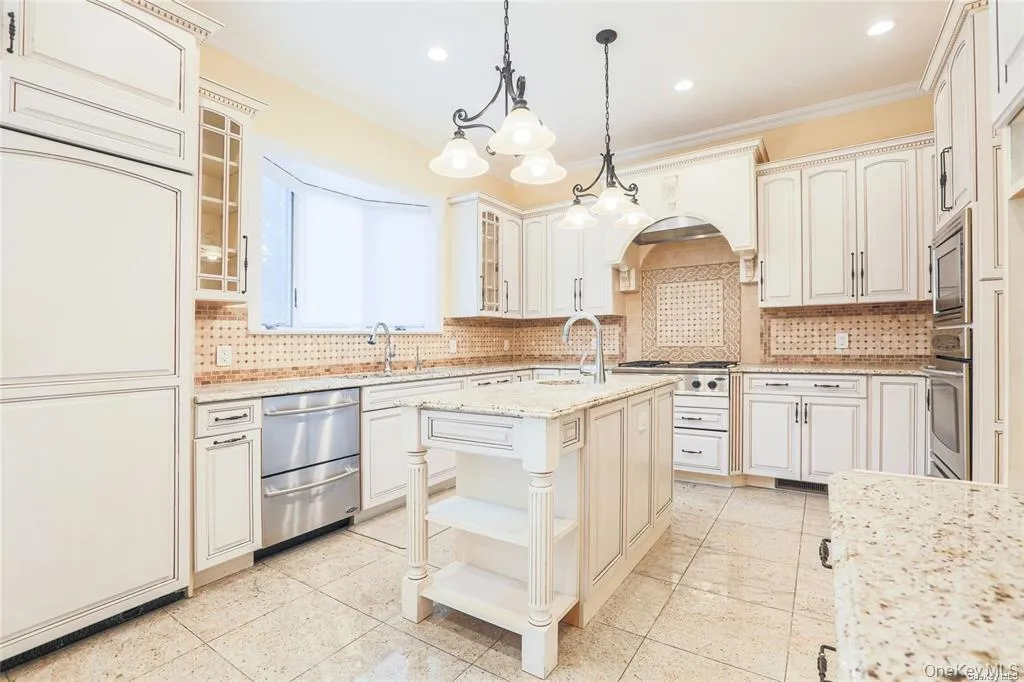 27 Elliot Road, North Hempstead, NY, 4 Bedrooms Bedrooms, 8 Rooms Rooms,4 BathroomsBathrooms,Residential Lease,For Rent,Elliot,0,1020313 27 Elliot Road, North Hempstead, NY, 4 Bedrooms Bedrooms, 8 Rooms Rooms,4 BathroomsBathrooms,Residential Lease,For Rent,Elliot,0,1020313