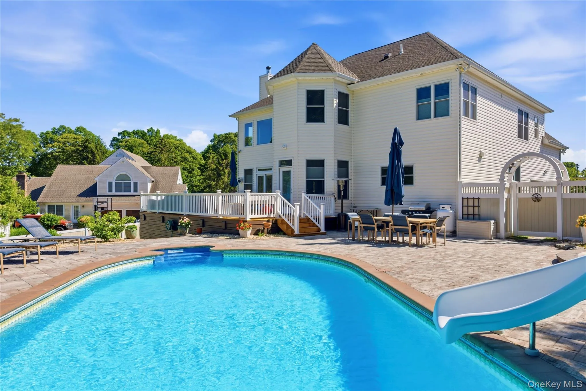 47 Grassland Circle, Brookhaven, NY, 4 Bedrooms Bedrooms, 10 Rooms Rooms,3 BathroomsBathrooms,Residential,For Rent,Grassland,0,1020327 47 Grassland Circle, Brookhaven, NY, 4 Bedrooms Bedrooms, 10 Rooms Rooms,3 BathroomsBathrooms,Residential,For Rent,Grassland,0,1020327