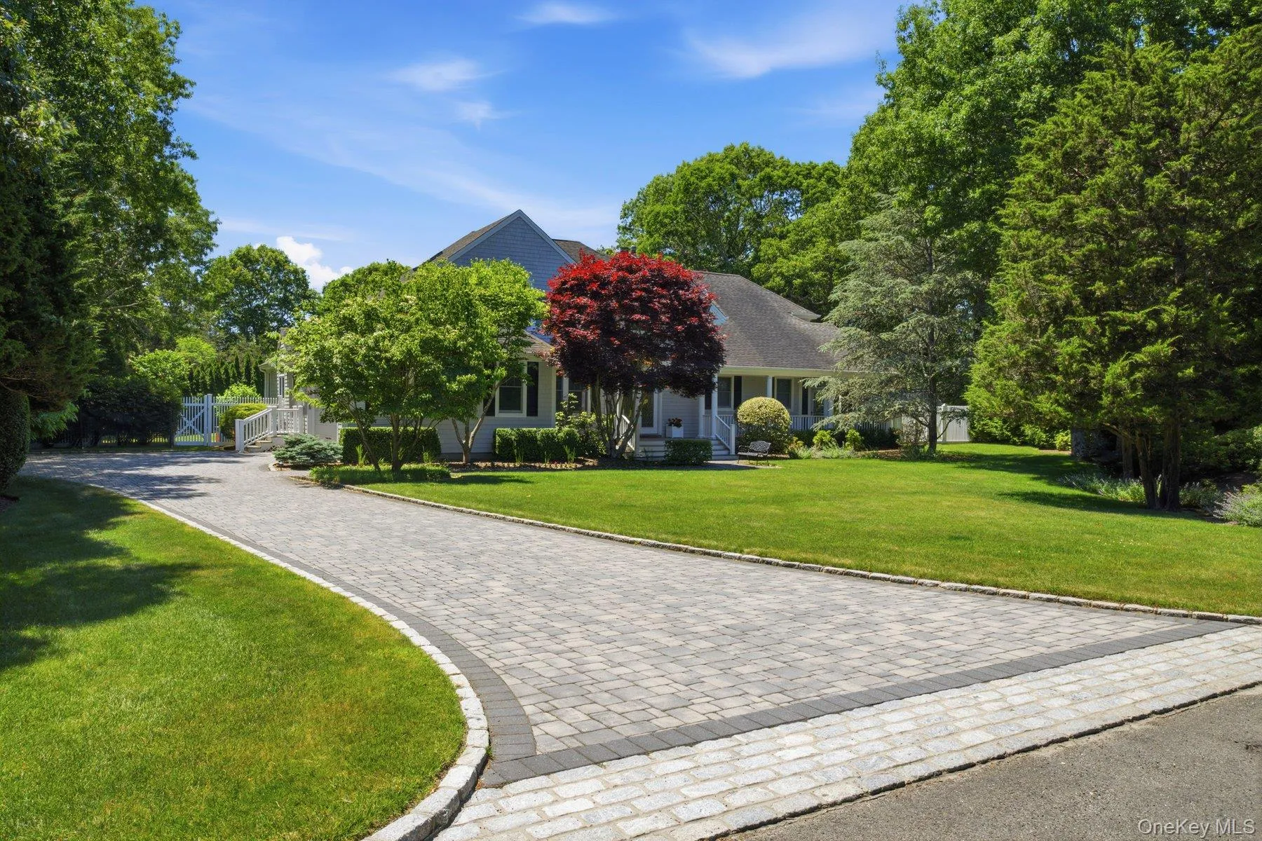 19 Cedarfield Lane, Southampton, NY, 4 Bedrooms Bedrooms, 13 Rooms Rooms,3 BathroomsBathrooms,Residential,For Rent,Cedarfield,0,1020331 19 Cedarfield Lane, Southampton, NY, 4 Bedrooms Bedrooms, 13 Rooms Rooms,3 BathroomsBathrooms,Residential,For Rent,Cedarfield,0,1020331