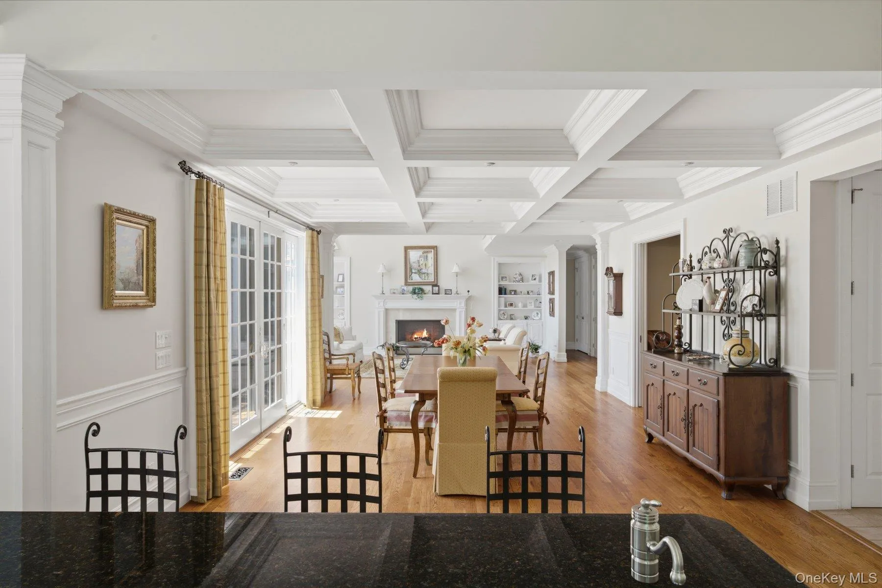 19 Cedarfield Lane, Southampton, NY, 4 Bedrooms Bedrooms, 13 Rooms Rooms,3 BathroomsBathrooms,Residential,For Rent,Cedarfield,0,1020331 19 Cedarfield Lane, Southampton, NY, 4 Bedrooms Bedrooms, 13 Rooms Rooms,3 BathroomsBathrooms,Residential,For Rent,Cedarfield,0,1020331