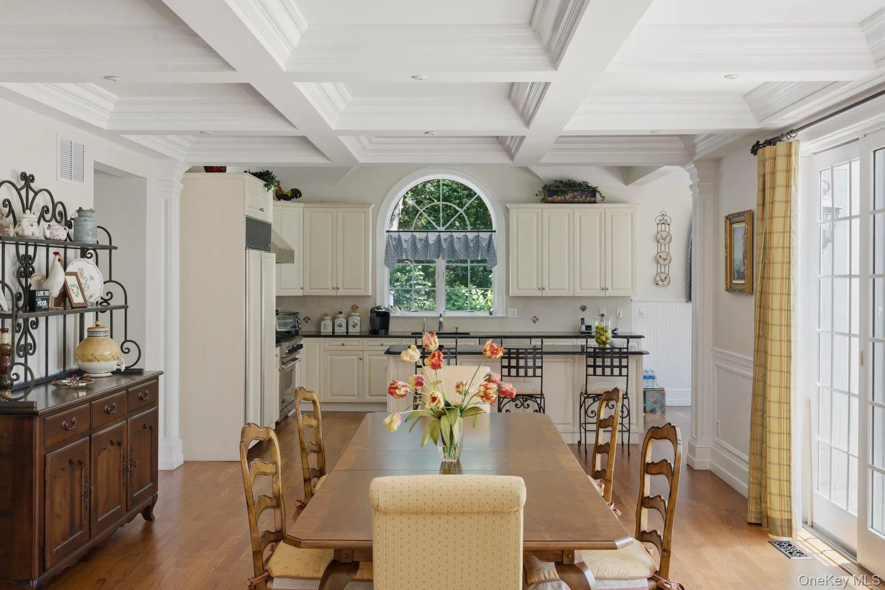 19 Cedarfield Lane, Southampton, NY, 4 Bedrooms Bedrooms, 13 Rooms Rooms,3 BathroomsBathrooms,Residential,For Rent,Cedarfield,0,1020331 19 Cedarfield Lane, Southampton, NY, 4 Bedrooms Bedrooms, 13 Rooms Rooms,3 BathroomsBathrooms,Residential,For Rent,Cedarfield,0,1020331