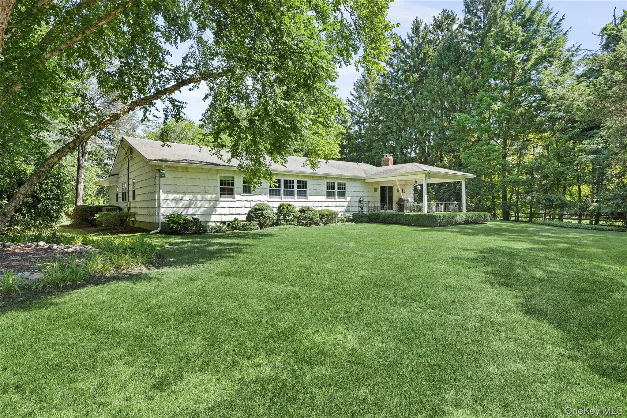 315 Laurel Lane, Oyster Bay, NY, 4 Bedrooms Bedrooms, 8 Rooms Rooms,2 BathroomsBathrooms,Residential,For Rent,Laurel,0,1020332 315 Laurel Lane, Oyster Bay, NY, 4 Bedrooms Bedrooms, 8 Rooms Rooms,2 BathroomsBathrooms,Residential,For Rent,Laurel,0,1020332