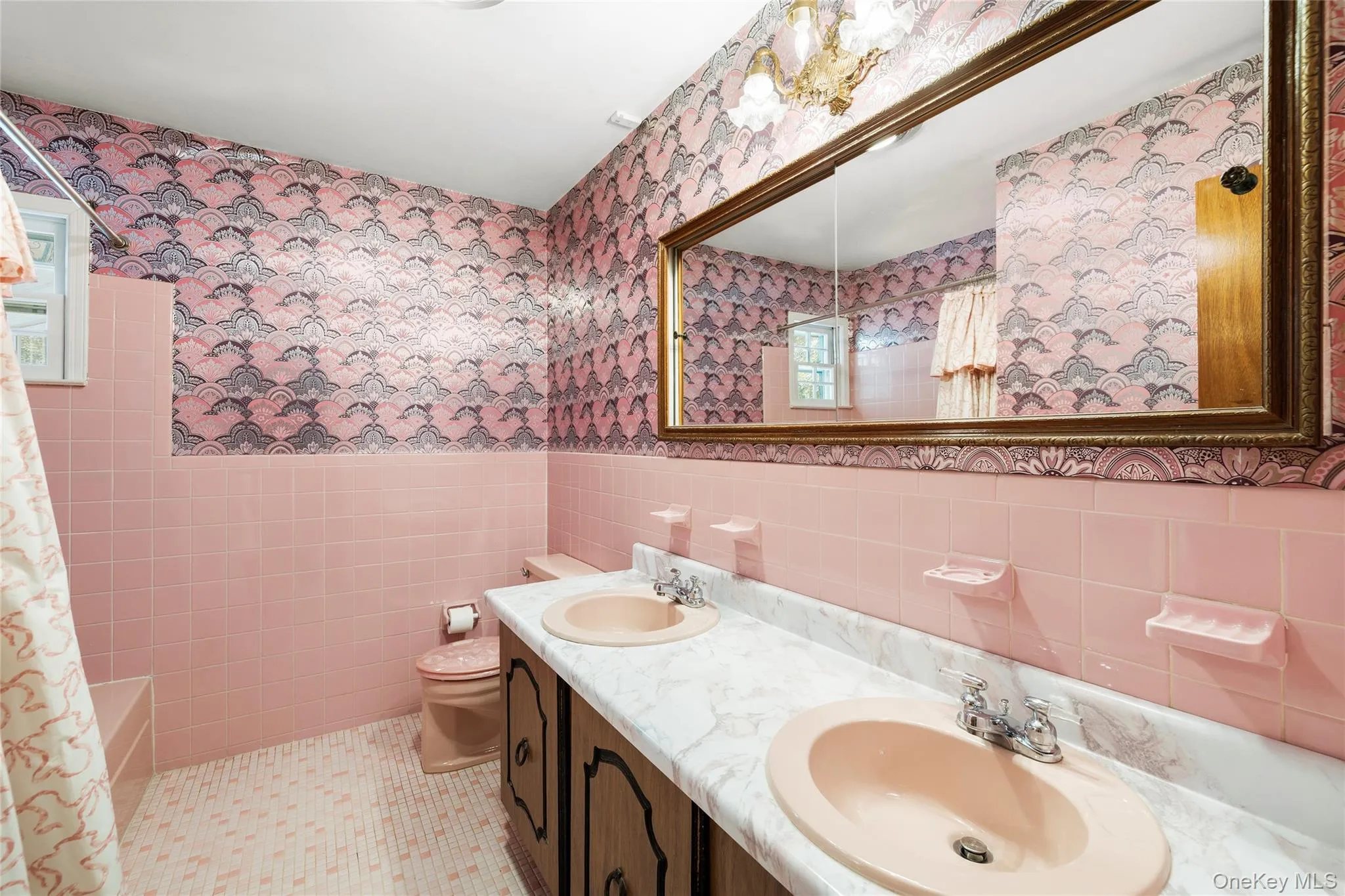 315 Laurel Lane, Oyster Bay, NY, 4 Bedrooms Bedrooms, 8 Rooms Rooms,2 BathroomsBathrooms,Residential,For Rent,Laurel,0,1020332 315 Laurel Lane, Oyster Bay, NY, 4 Bedrooms Bedrooms, 8 Rooms Rooms,2 BathroomsBathrooms,Residential,For Rent,Laurel,0,1020332