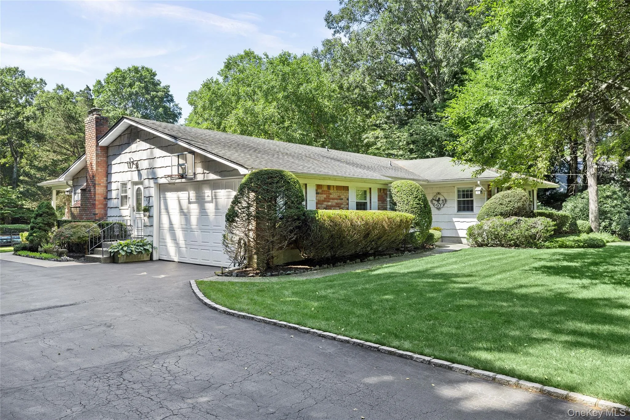 315 Laurel Lane, Oyster Bay, NY, 4 Bedrooms Bedrooms, 8 Rooms Rooms,2 BathroomsBathrooms,Residential,For Rent,Laurel,0,1020332 315 Laurel Lane, Oyster Bay, NY, 4 Bedrooms Bedrooms, 8 Rooms Rooms,2 BathroomsBathrooms,Residential,For Rent,Laurel,0,1020332