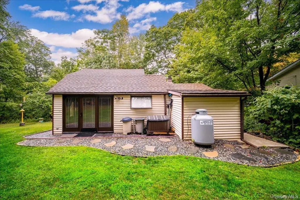 13 Laurel Trail, Monroe, NY, 2 Bedrooms Bedrooms, 5 Rooms Rooms,1 BathroomBathrooms,Residential Lease,For Rent,Laurel,0,1020334 13 Laurel Trail, Monroe, NY, 2 Bedrooms Bedrooms, 5 Rooms Rooms,1 BathroomBathrooms,Residential Lease,For Rent,Laurel,0,1020334
