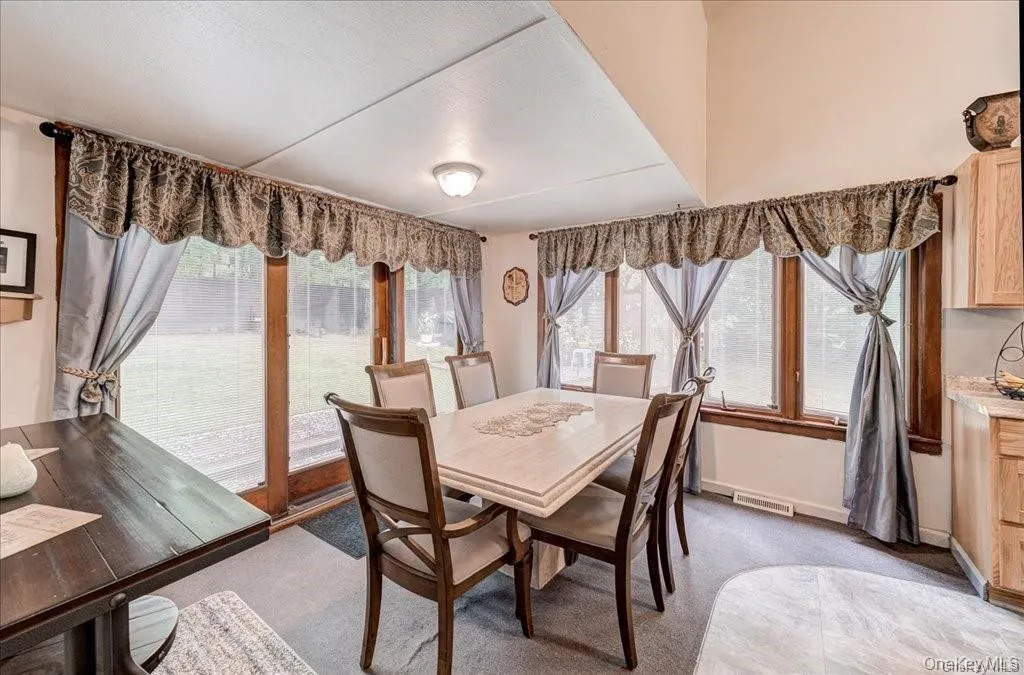 13 Laurel Trail, Monroe, NY, 2 Bedrooms Bedrooms, 5 Rooms Rooms,1 BathroomBathrooms,Residential Lease,For Rent,Laurel,0,1020334 13 Laurel Trail, Monroe, NY, 2 Bedrooms Bedrooms, 5 Rooms Rooms,1 BathroomBathrooms,Residential Lease,For Rent,Laurel,0,1020334