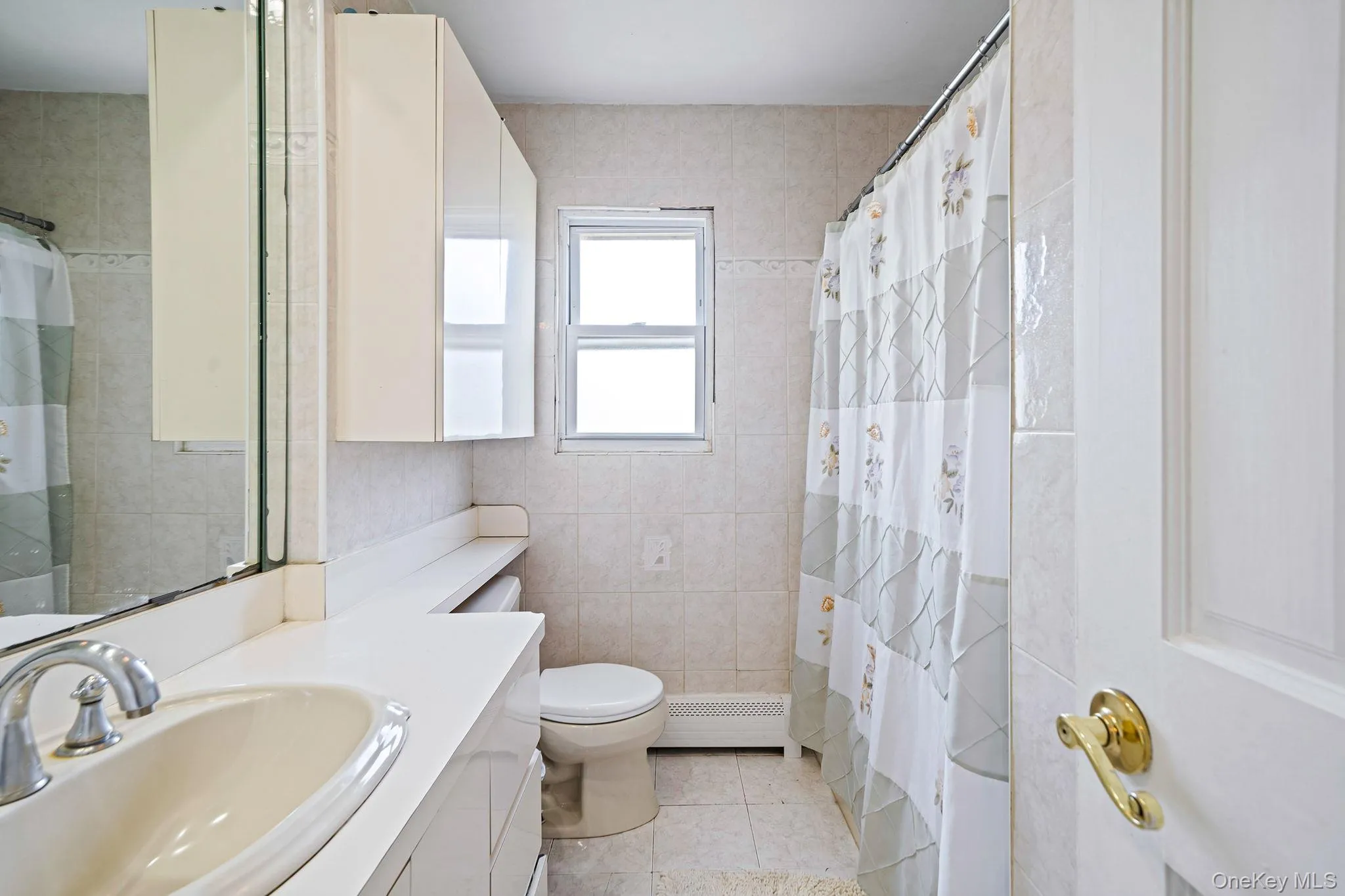 250 Church Street, Hempstead, NY, 3 Bedrooms Bedrooms, 7 Rooms Rooms,2 BathroomsBathrooms,Residential,For Rent,Church,0,1020340 250 Church Street, Hempstead, NY, 3 Bedrooms Bedrooms, 7 Rooms Rooms,2 BathroomsBathrooms,Residential,For Rent,Church,0,1020340