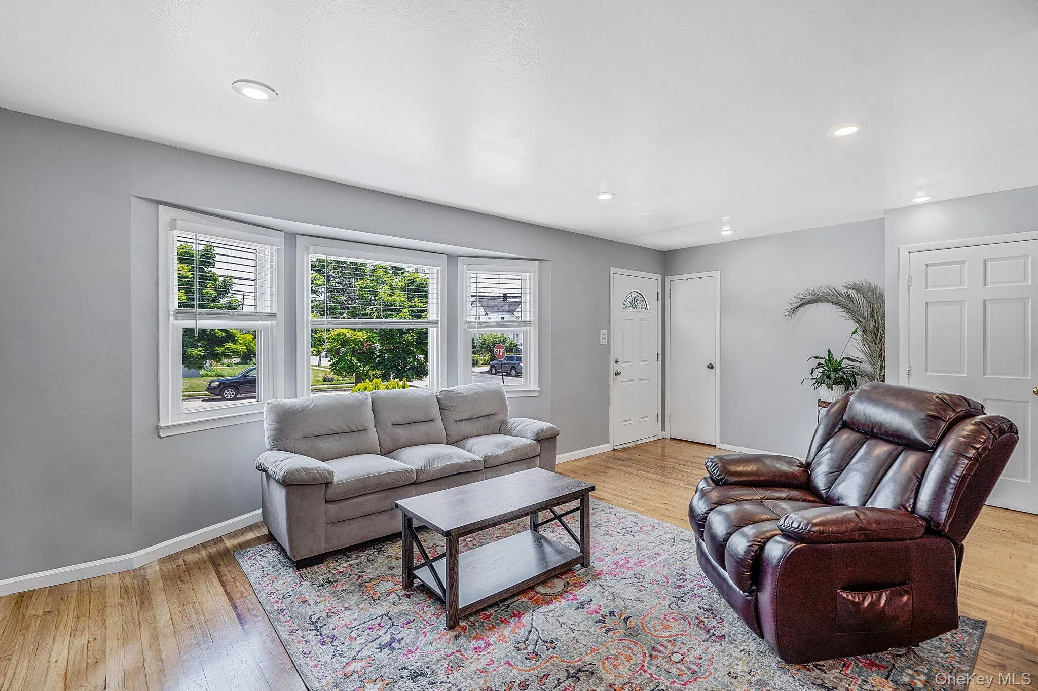 250 Church Street, Hempstead, NY, 3 Bedrooms Bedrooms, 7 Rooms Rooms,2 BathroomsBathrooms,Residential,For Rent,Church,0,1020340 250 Church Street, Hempstead, NY, 3 Bedrooms Bedrooms, 7 Rooms Rooms,2 BathroomsBathrooms,Residential,For Rent,Church,0,1020340