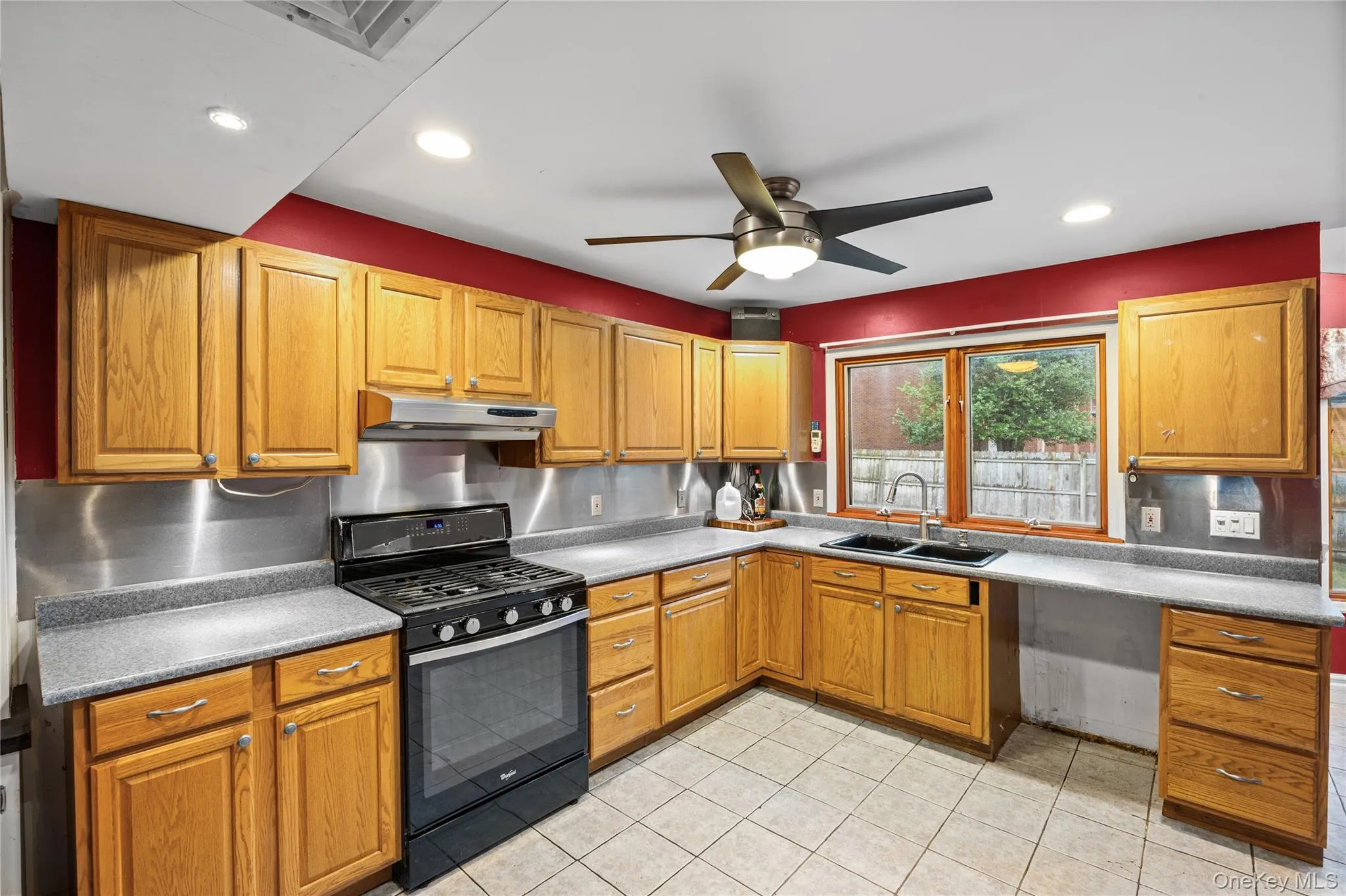 2 Bartel Drive, Huntington, NY, 4 Bedrooms Bedrooms, 7 Rooms Rooms,2 BathroomsBathrooms,Residential,For Rent,Bartel,0,1020342 2 Bartel Drive, Huntington, NY, 4 Bedrooms Bedrooms, 7 Rooms Rooms,2 BathroomsBathrooms,Residential,For Rent,Bartel,0,1020342