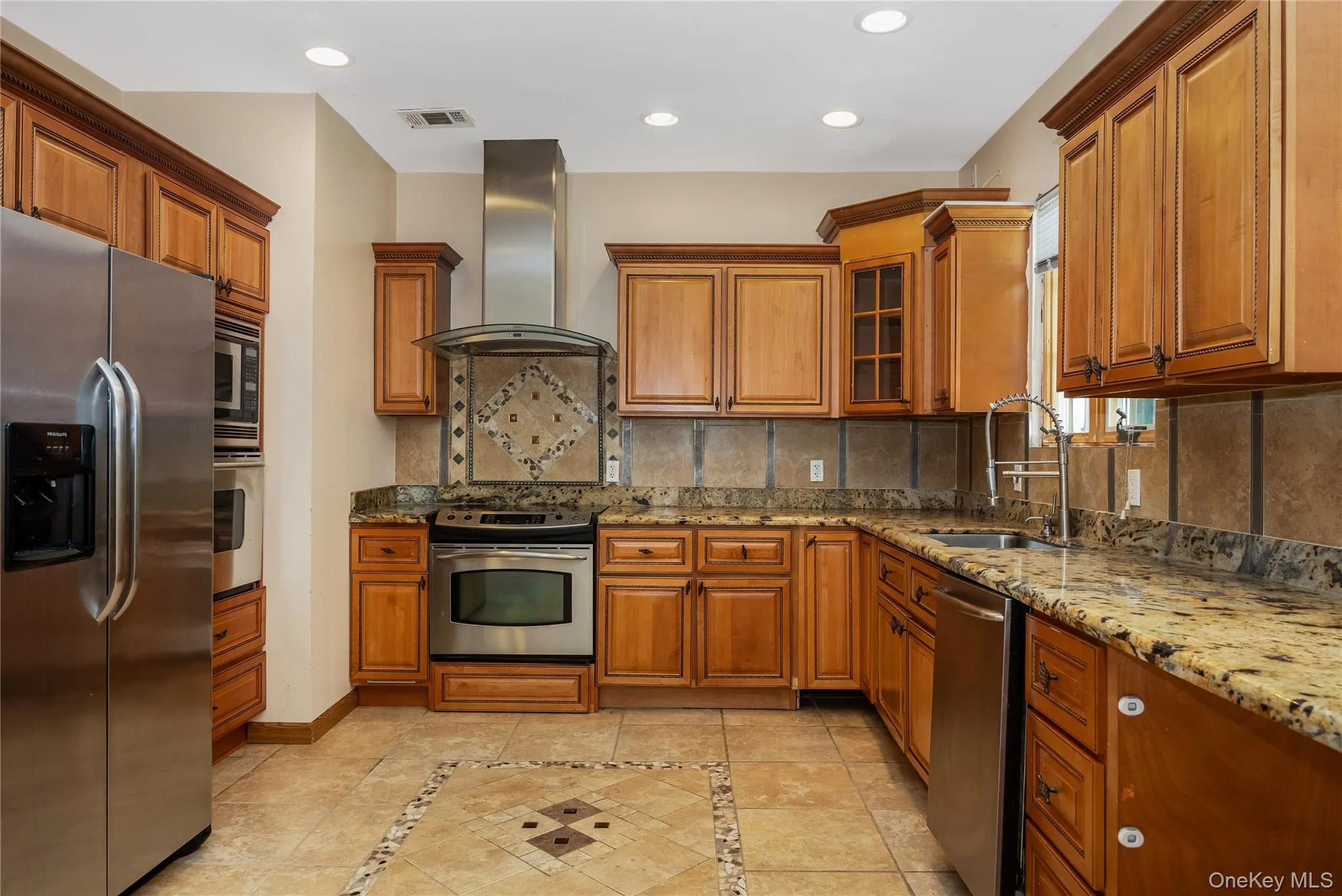 216 Woodbury Road, Oyster Bay, NY, 4 Bedrooms Bedrooms, 8 Rooms Rooms,2 BathroomsBathrooms,Residential,For Rent,Woodbury,0,1020349 216 Woodbury Road, Oyster Bay, NY, 4 Bedrooms Bedrooms, 8 Rooms Rooms,2 BathroomsBathrooms,Residential,For Rent,Woodbury,0,1020349