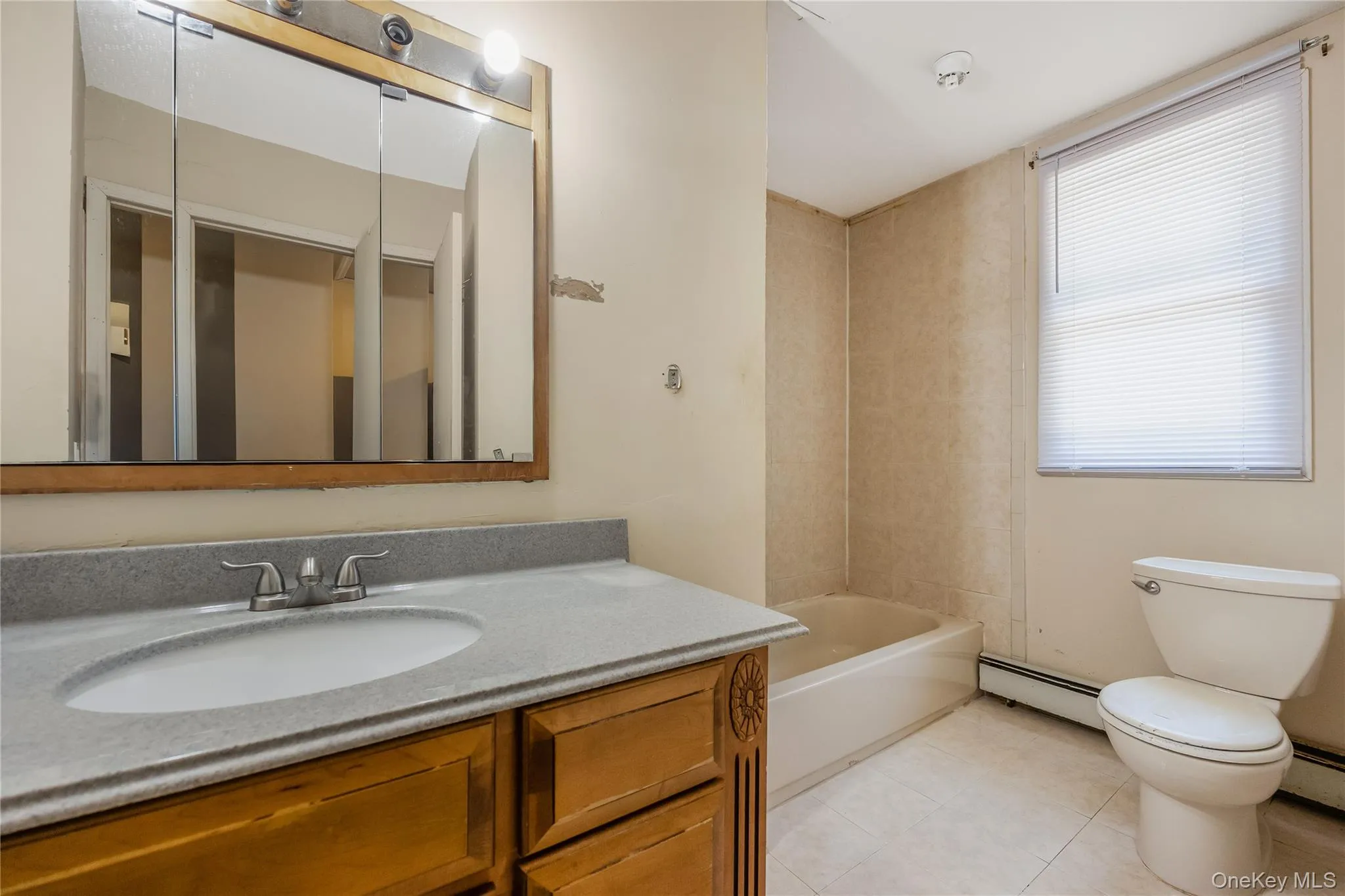 216 Woodbury Road, Oyster Bay, NY, 4 Bedrooms Bedrooms, 8 Rooms Rooms,2 BathroomsBathrooms,Residential,For Rent,Woodbury,0,1020349 216 Woodbury Road, Oyster Bay, NY, 4 Bedrooms Bedrooms, 8 Rooms Rooms,2 BathroomsBathrooms,Residential,For Rent,Woodbury,0,1020349