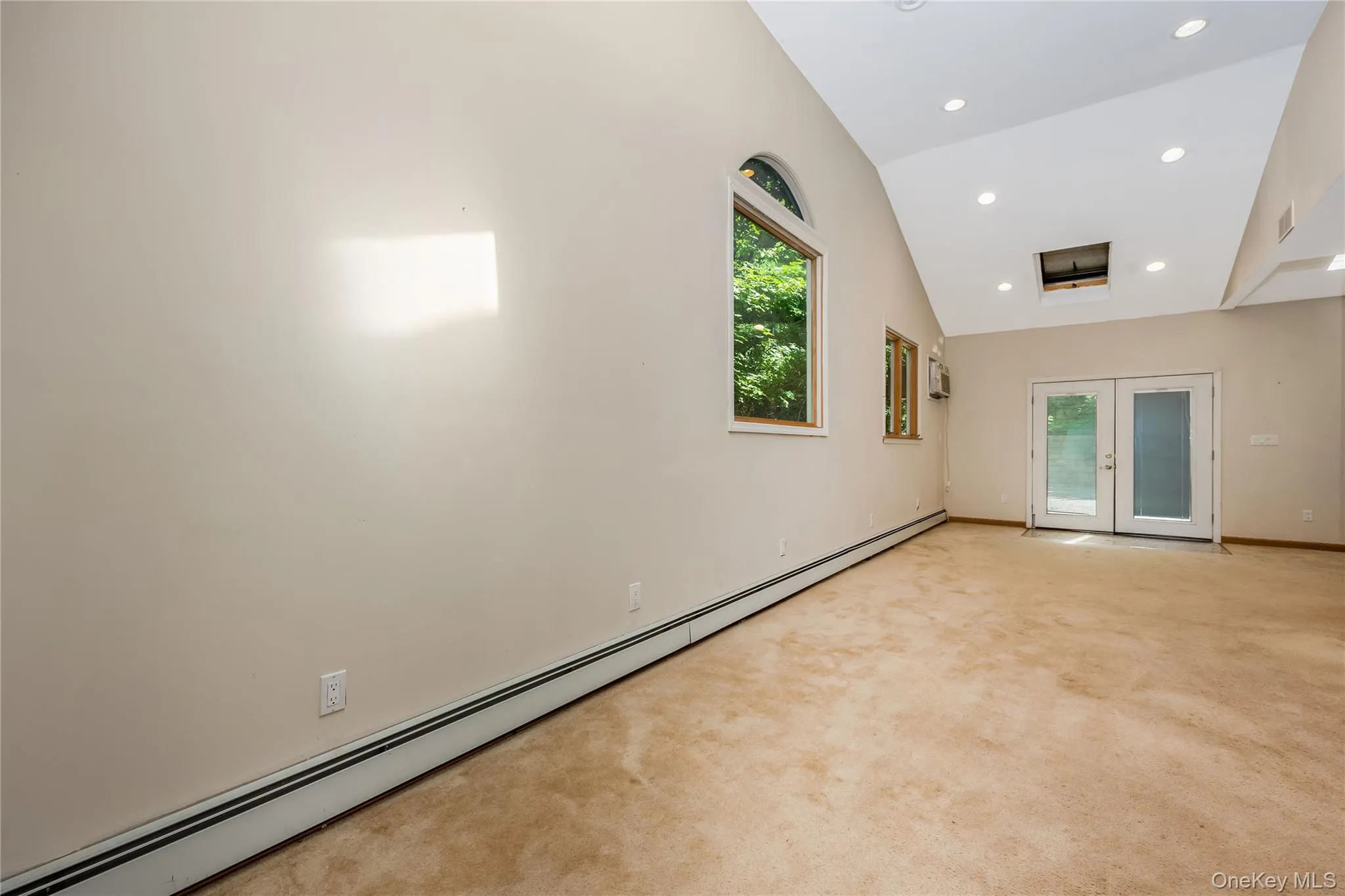 216 Woodbury Road, Oyster Bay, NY, 4 Bedrooms Bedrooms, 8 Rooms Rooms,2 BathroomsBathrooms,Residential,For Rent,Woodbury,0,1020349 216 Woodbury Road, Oyster Bay, NY, 4 Bedrooms Bedrooms, 8 Rooms Rooms,2 BathroomsBathrooms,Residential,For Rent,Woodbury,0,1020349