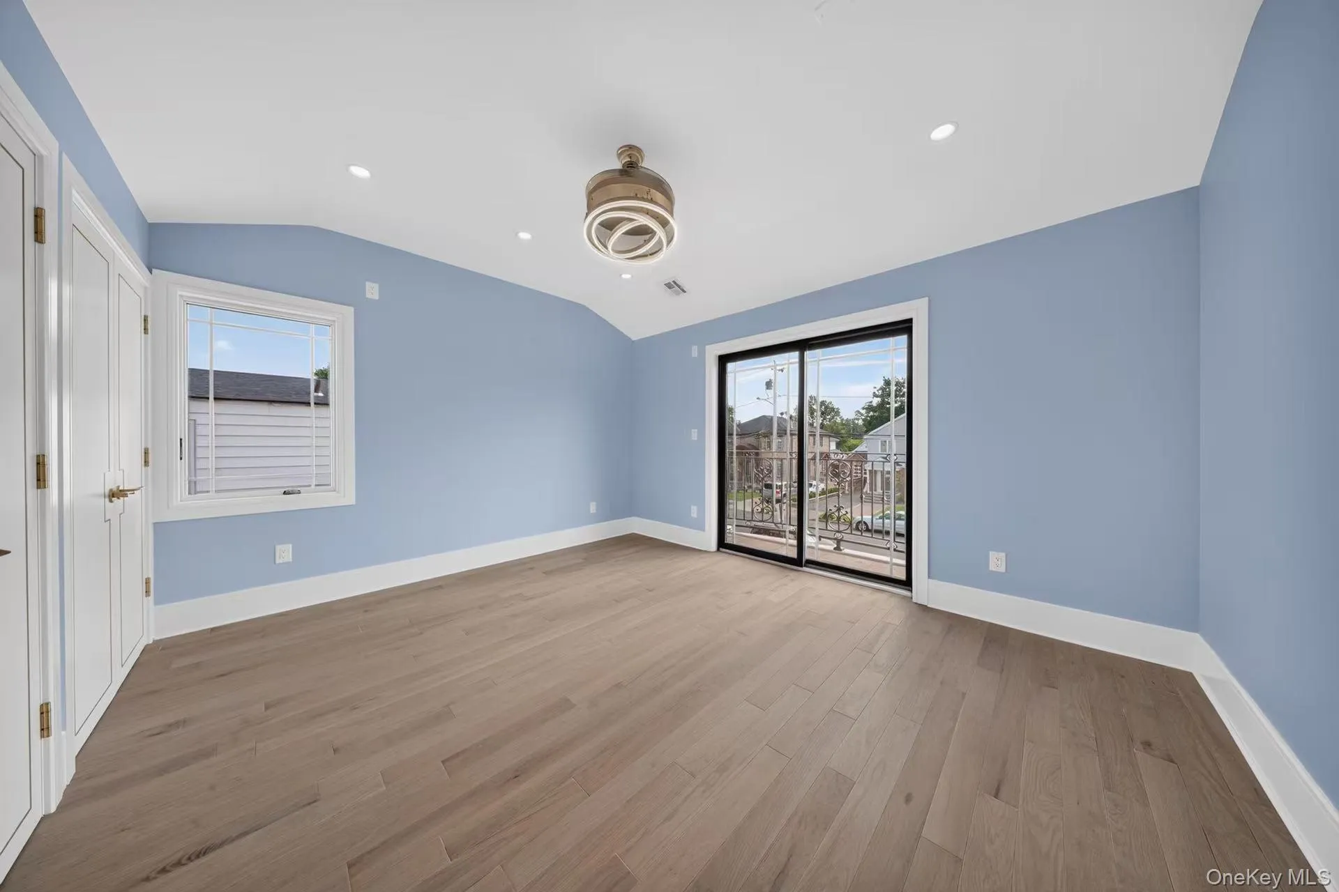 946 Cherry Lane, North Hempstead, NY, 5 Bedrooms Bedrooms, 12 Rooms Rooms,4 BathroomsBathrooms,Residential,For Rent,Cherry,0,1020350 946 Cherry Lane, North Hempstead, NY, 5 Bedrooms Bedrooms, 12 Rooms Rooms,4 BathroomsBathrooms,Residential,For Rent,Cherry,0,1020350