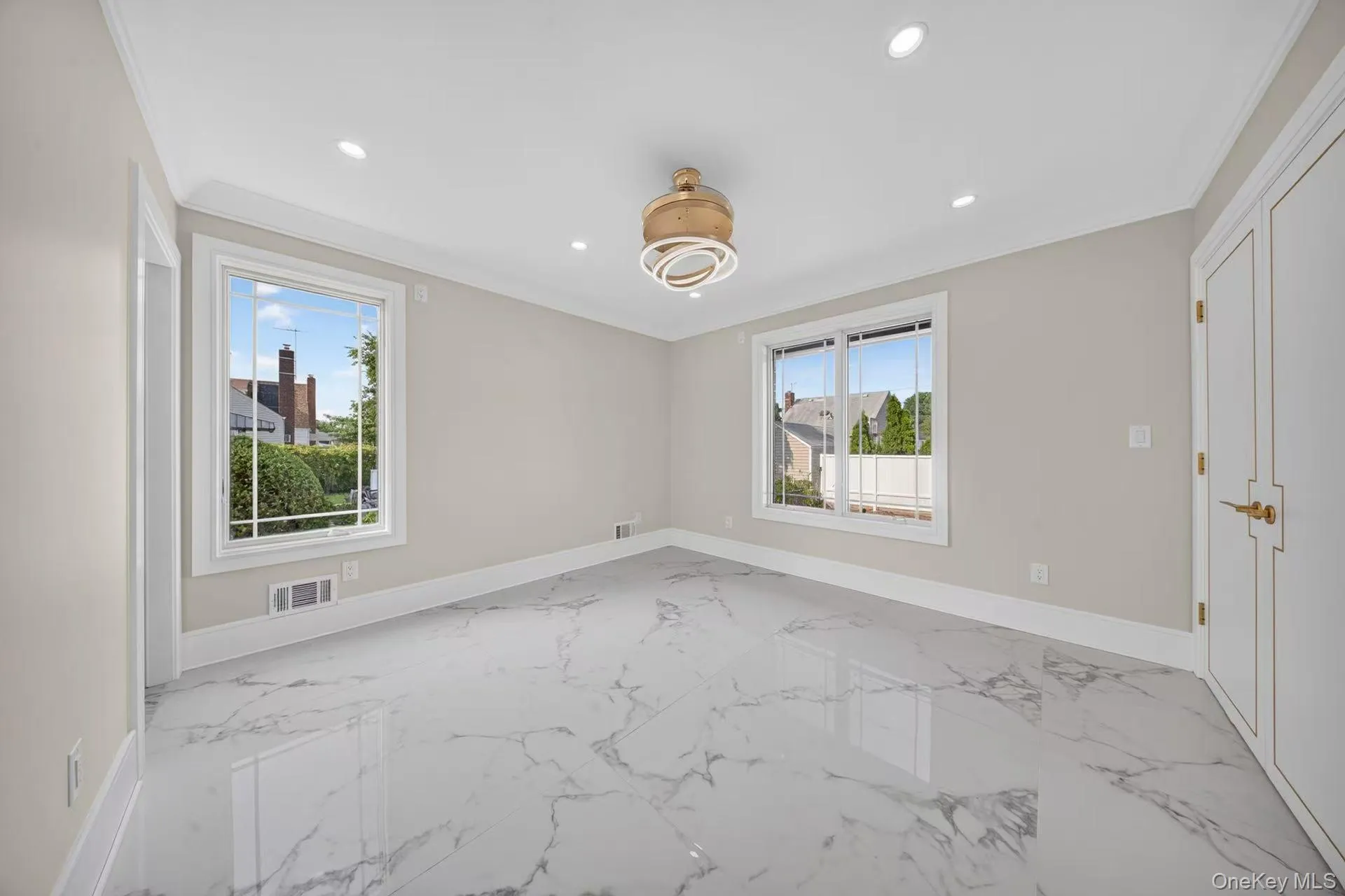 946 Cherry Lane, North Hempstead, NY, 5 Bedrooms Bedrooms, 12 Rooms Rooms,4 BathroomsBathrooms,Residential,For Rent,Cherry,0,1020350 946 Cherry Lane, North Hempstead, NY, 5 Bedrooms Bedrooms, 12 Rooms Rooms,4 BathroomsBathrooms,Residential,For Rent,Cherry,0,1020350