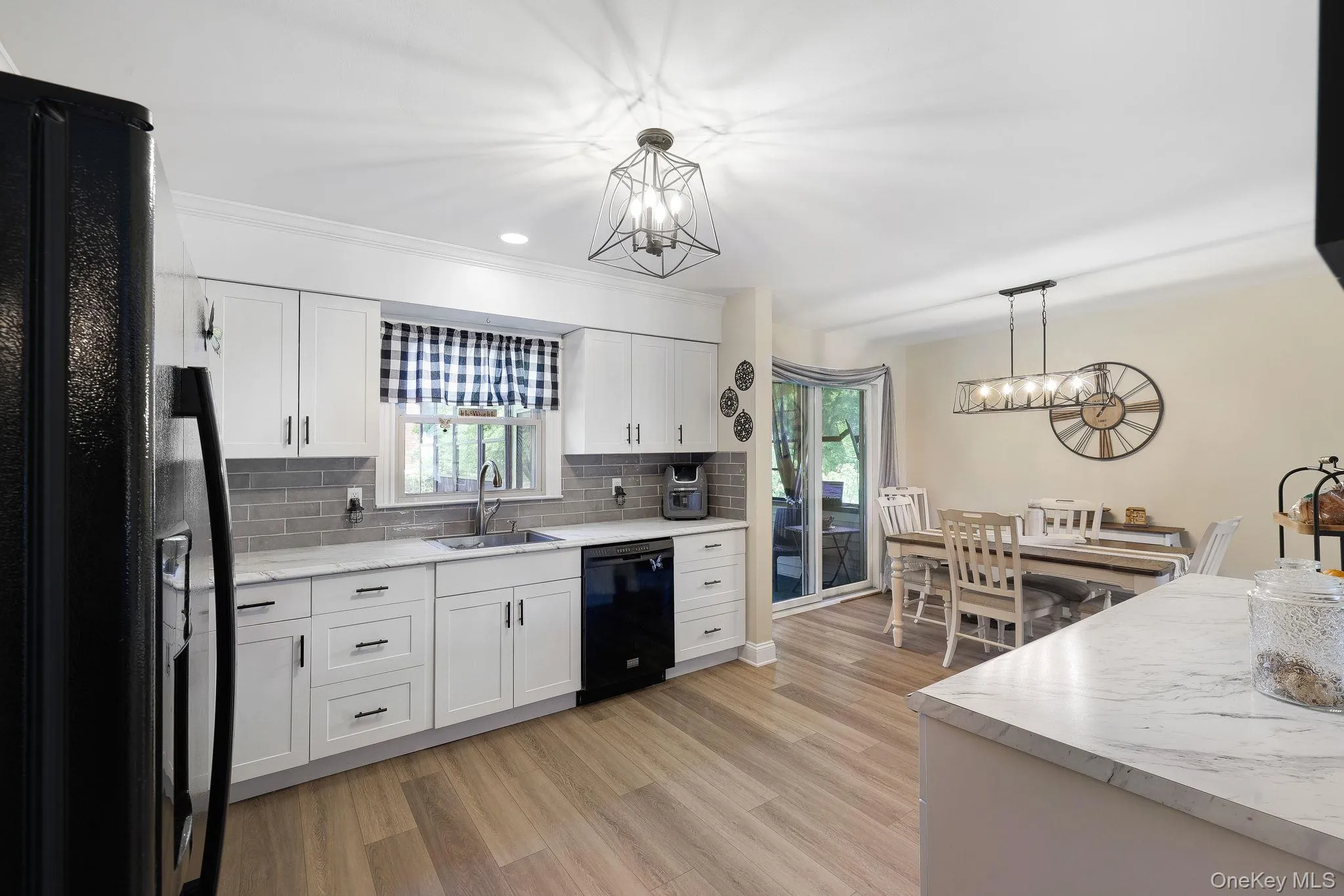 28 Wilson Street, Middletown, NY, 3 Bedrooms Bedrooms, 10 Rooms Rooms,2 BathroomsBathrooms,Residential,For Rent,Wilson,0,1020353 28 Wilson Street, Middletown, NY, 3 Bedrooms Bedrooms, 10 Rooms Rooms,2 BathroomsBathrooms,Residential,For Rent,Wilson,0,1020353