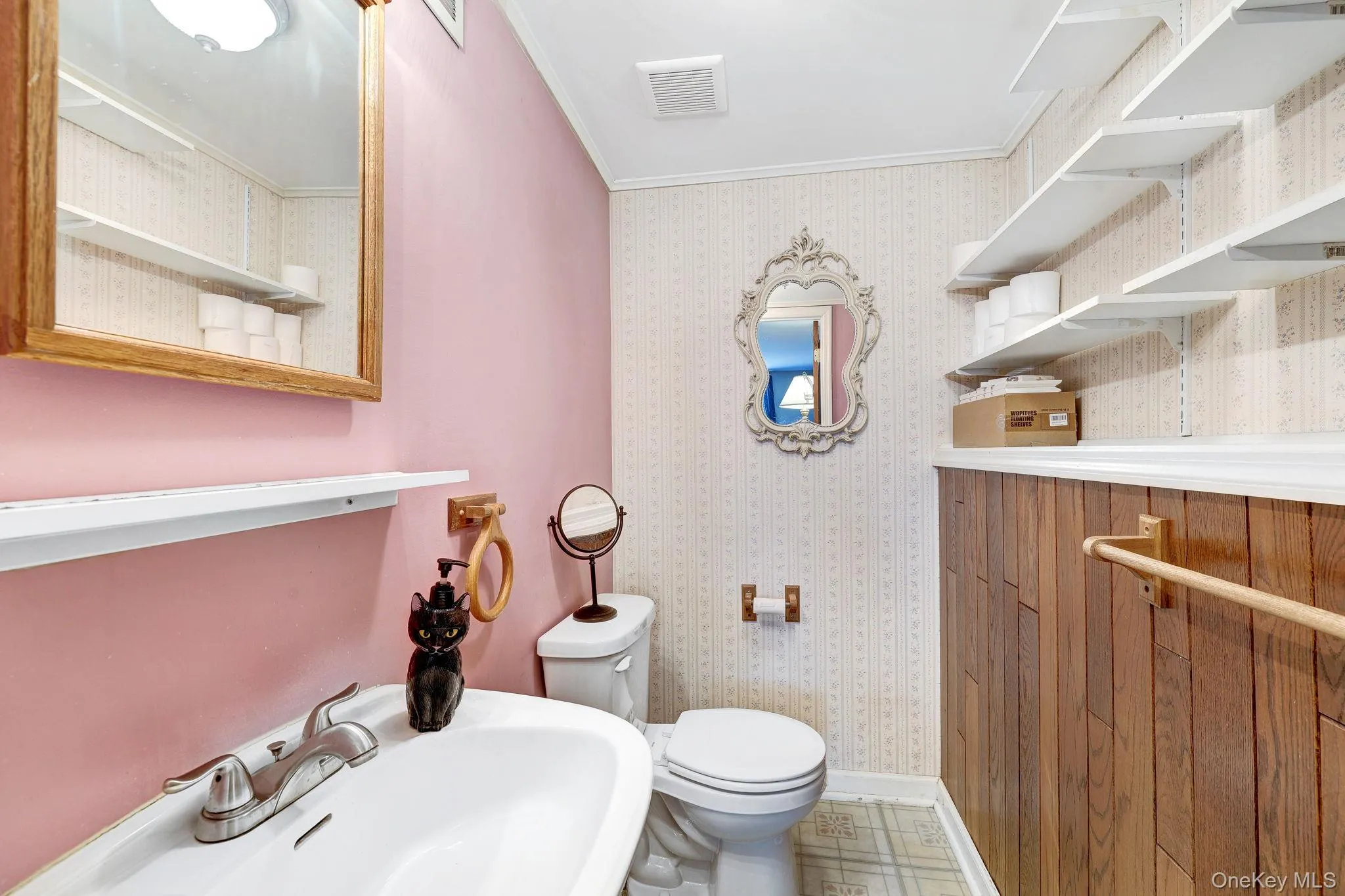 28 Wilson Street, Middletown, NY, 3 Bedrooms Bedrooms, 10 Rooms Rooms,2 BathroomsBathrooms,Residential,For Rent,Wilson,0,1020353 28 Wilson Street, Middletown, NY, 3 Bedrooms Bedrooms, 10 Rooms Rooms,2 BathroomsBathrooms,Residential,For Rent,Wilson,0,1020353
