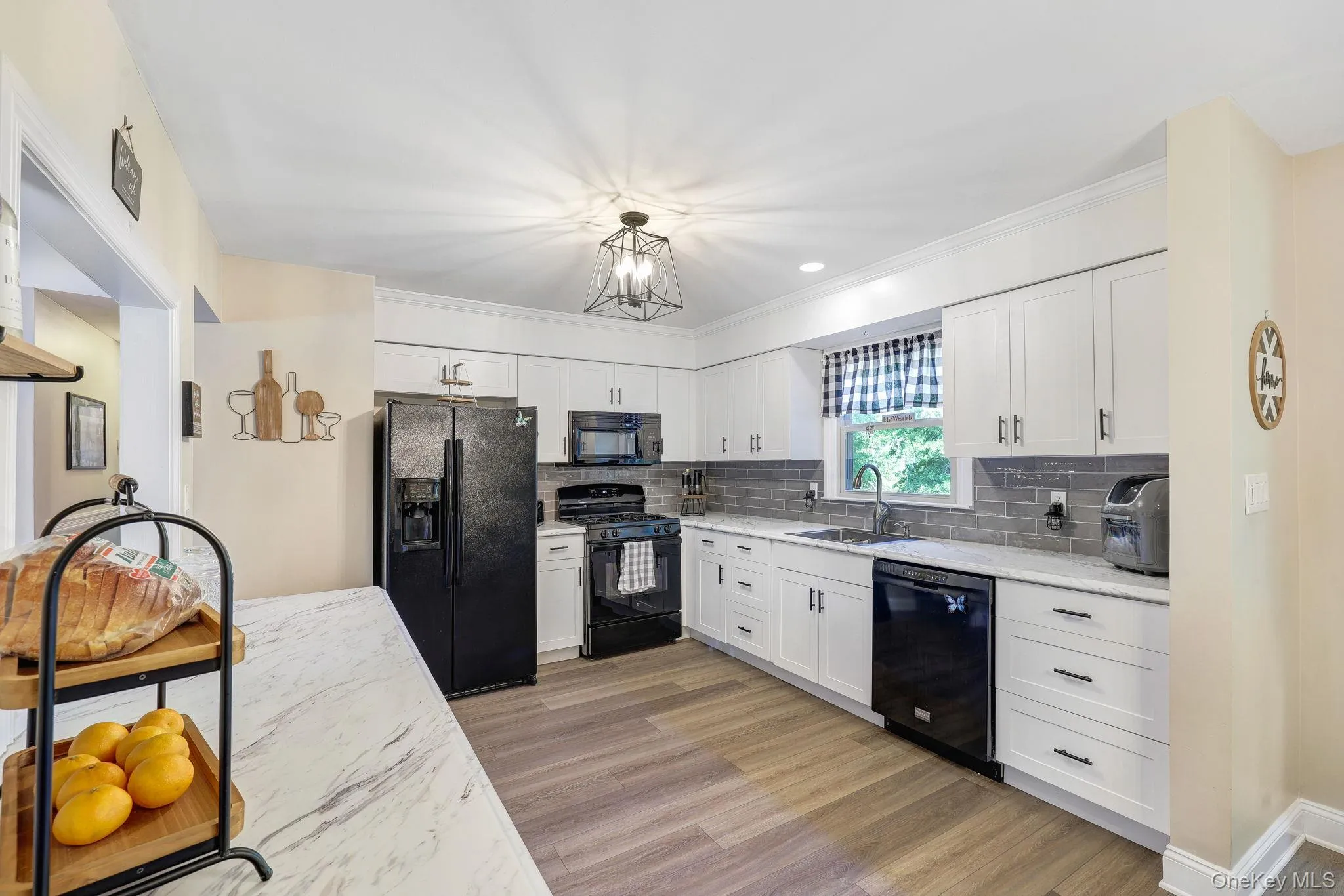 28 Wilson Street, Middletown, NY, 3 Bedrooms Bedrooms, 10 Rooms Rooms,2 BathroomsBathrooms,Residential,For Rent,Wilson,0,1020353 28 Wilson Street, Middletown, NY, 3 Bedrooms Bedrooms, 10 Rooms Rooms,2 BathroomsBathrooms,Residential,For Rent,Wilson,0,1020353