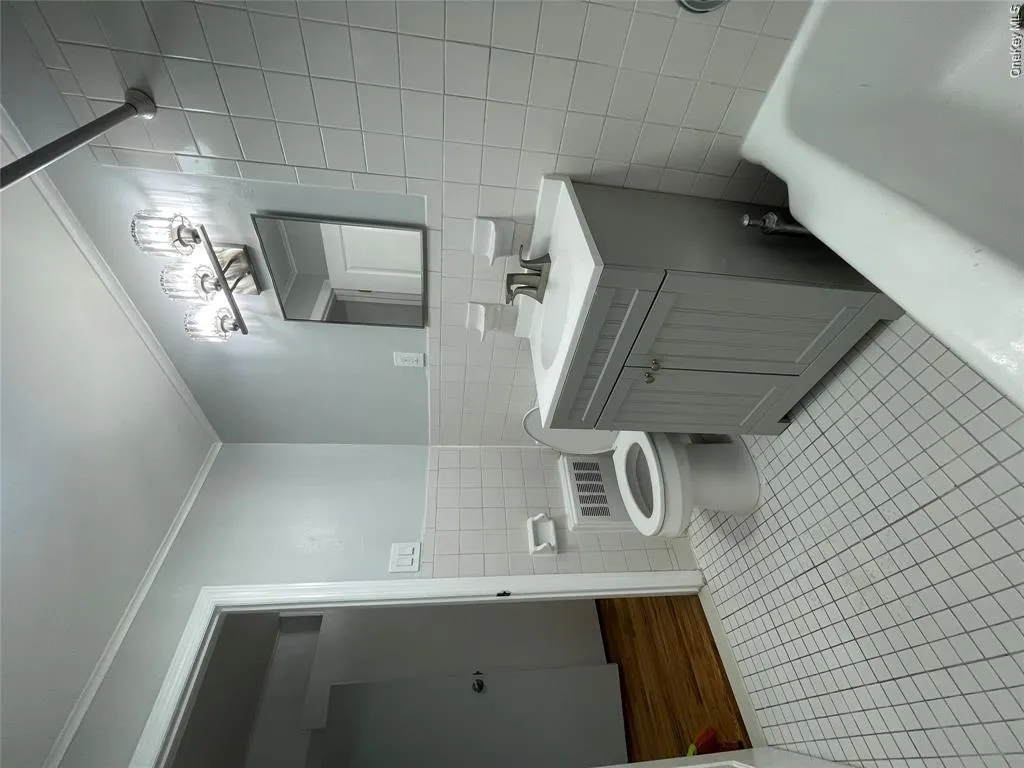 12938 154th Street, New York, NY, 1 Bedroom Bedrooms, 4 Rooms Rooms,1 BathroomBathrooms,Residential Lease,For Rent,154th,0,1020355 12938 154th Street, New York, NY, 1 Bedroom Bedrooms, 4 Rooms Rooms,1 BathroomBathrooms,Residential Lease,For Rent,154th,0,1020355