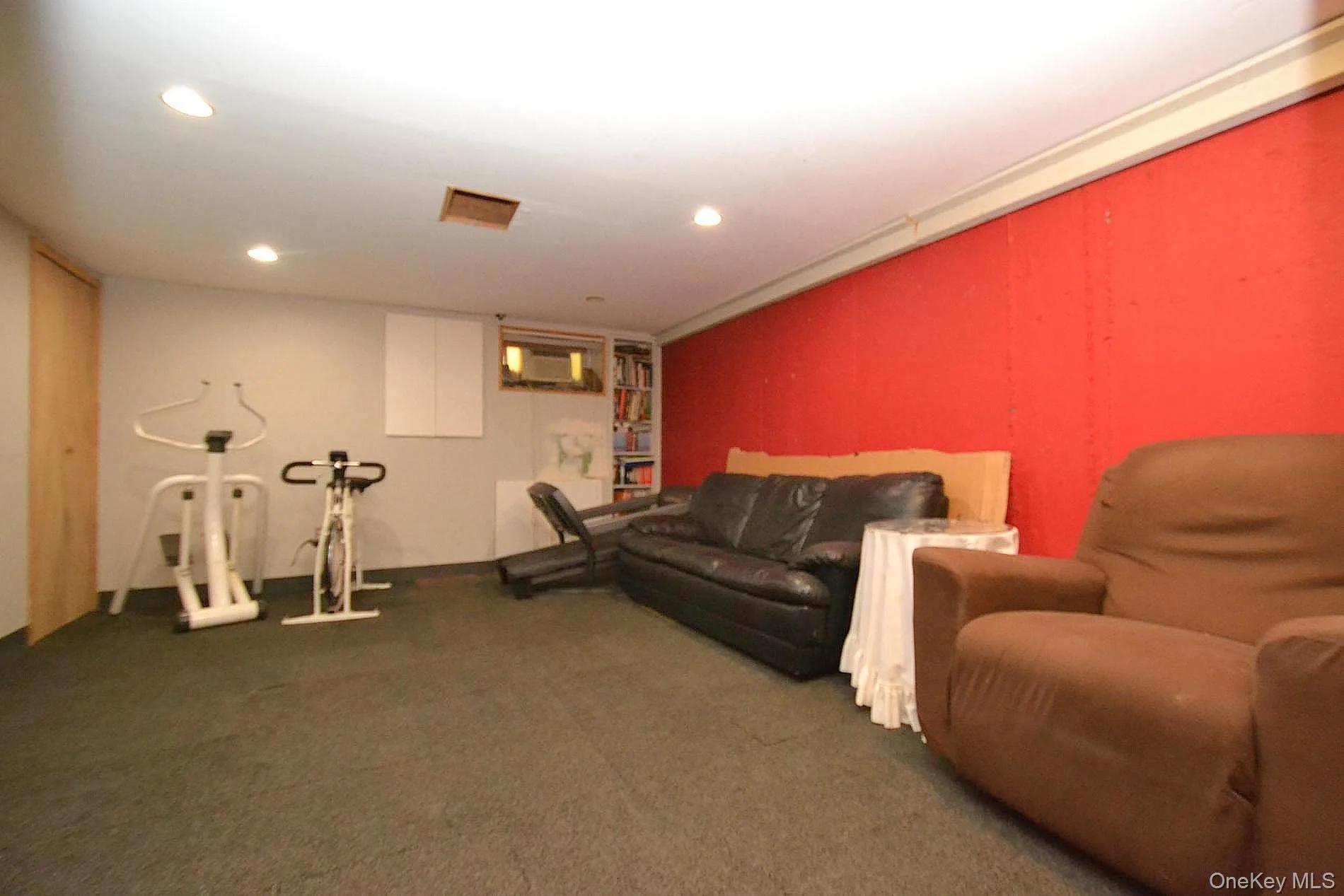 9 Woodbine Street, Brookhaven, NY, 5 Bedrooms Bedrooms, 9 Rooms Rooms,2 BathroomsBathrooms,Residential,For Rent,Woodbine,0,1020356 9 Woodbine Street, Brookhaven, NY, 5 Bedrooms Bedrooms, 9 Rooms Rooms,2 BathroomsBathrooms,Residential,For Rent,Woodbine,0,1020356