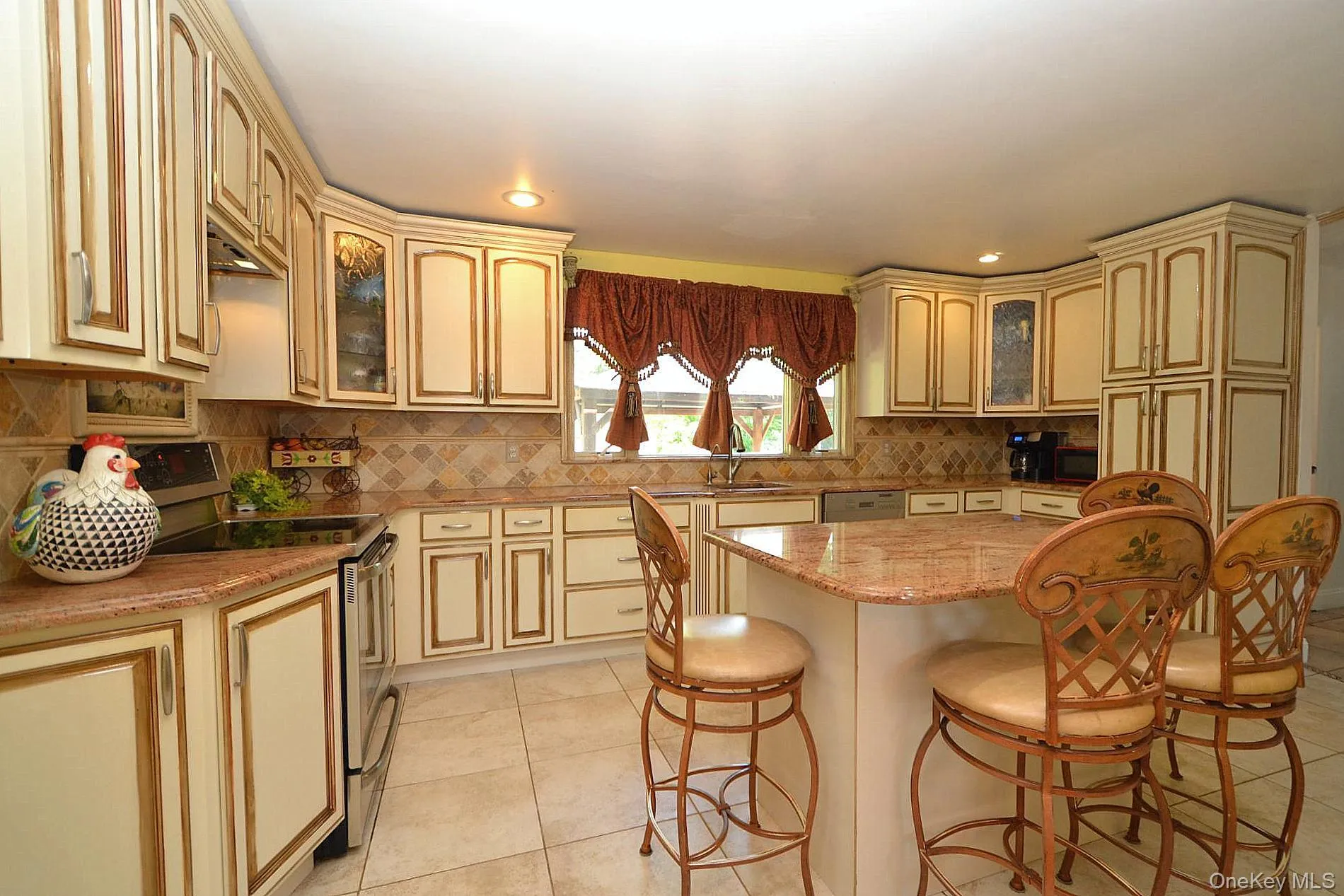 9 Woodbine Street, Brookhaven, NY, 5 Bedrooms Bedrooms, 9 Rooms Rooms,2 BathroomsBathrooms,Residential,For Rent,Woodbine,0,1020356 9 Woodbine Street, Brookhaven, NY, 5 Bedrooms Bedrooms, 9 Rooms Rooms,2 BathroomsBathrooms,Residential,For Rent,Woodbine,0,1020356