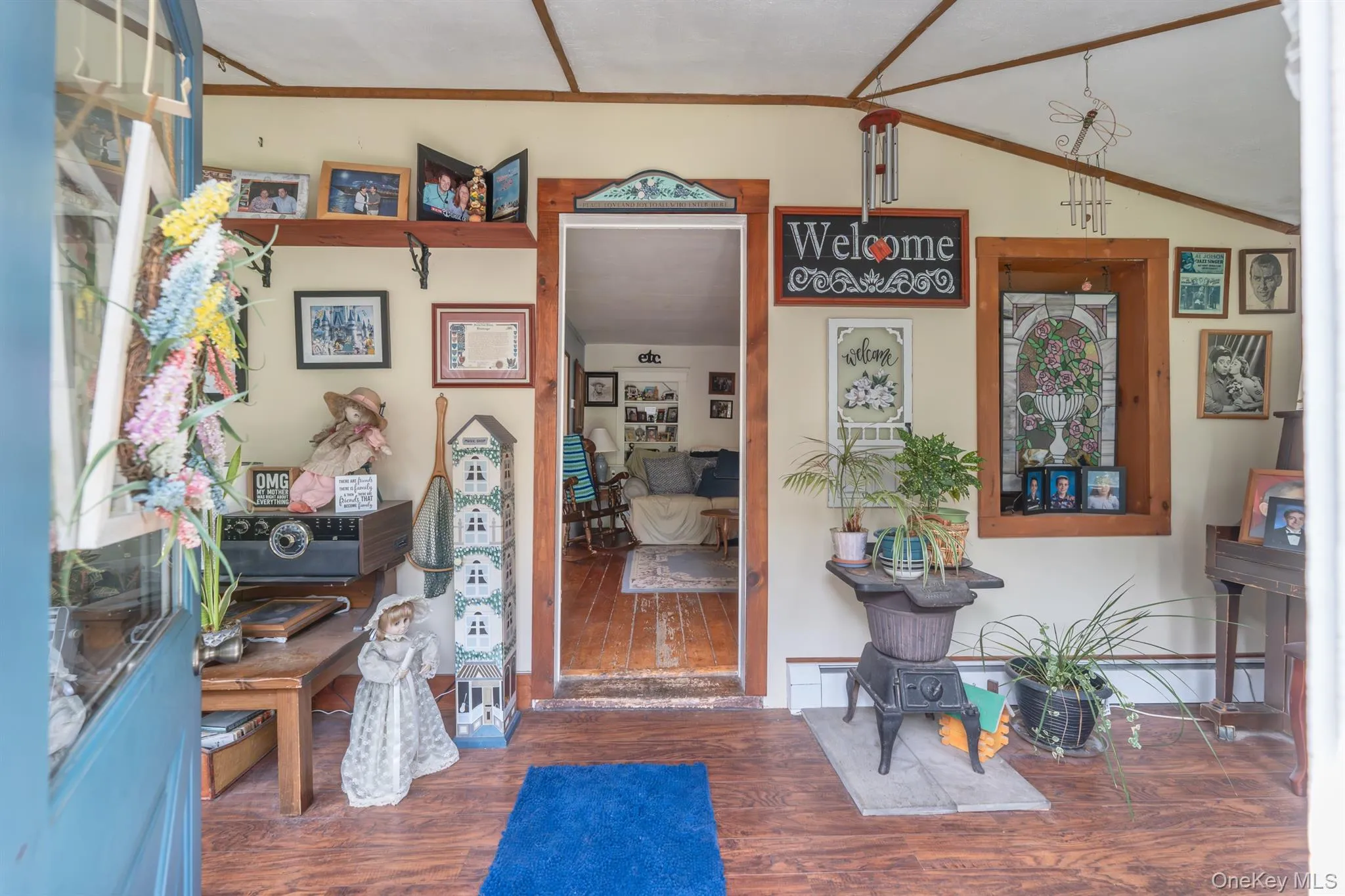 542 Blue Mountain Road, Saugerties, NY, 2 Bedrooms Bedrooms, 7 Rooms Rooms,2 BathroomsBathrooms,Residential,For Rent,Blue Mountain,0,1020358 542 Blue Mountain Road, Saugerties, NY, 2 Bedrooms Bedrooms, 7 Rooms Rooms,2 BathroomsBathrooms,Residential,For Rent,Blue Mountain,0,1020358