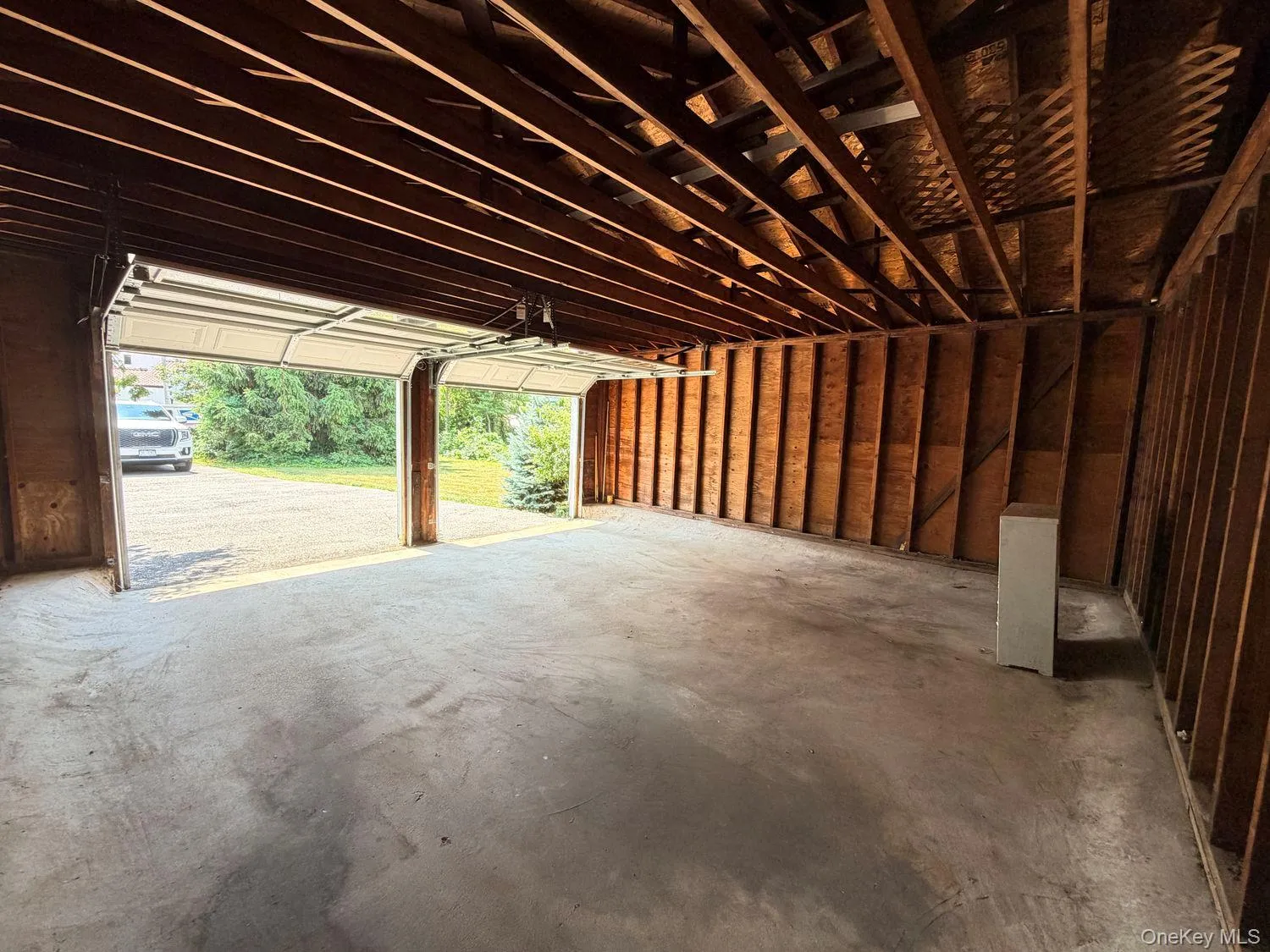 126 Eaton Lane, Islip, NY, 4 Bedrooms Bedrooms, 8 Rooms Rooms,2 BathroomsBathrooms,Residential,For Rent,Eaton,0,1020365 126 Eaton Lane, Islip, NY, 4 Bedrooms Bedrooms, 8 Rooms Rooms,2 BathroomsBathrooms,Residential,For Rent,Eaton,0,1020365