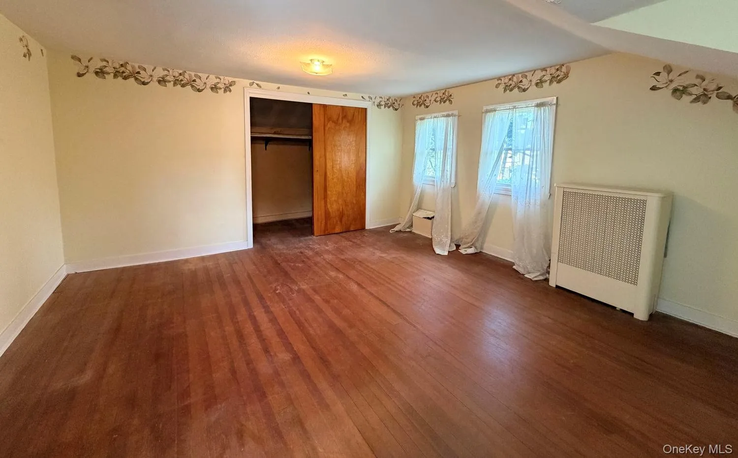 126 Eaton Lane, Islip, NY, 4 Bedrooms Bedrooms, 8 Rooms Rooms,2 BathroomsBathrooms,Residential,For Rent,Eaton,0,1020365 126 Eaton Lane, Islip, NY, 4 Bedrooms Bedrooms, 8 Rooms Rooms,2 BathroomsBathrooms,Residential,For Rent,Eaton,0,1020365