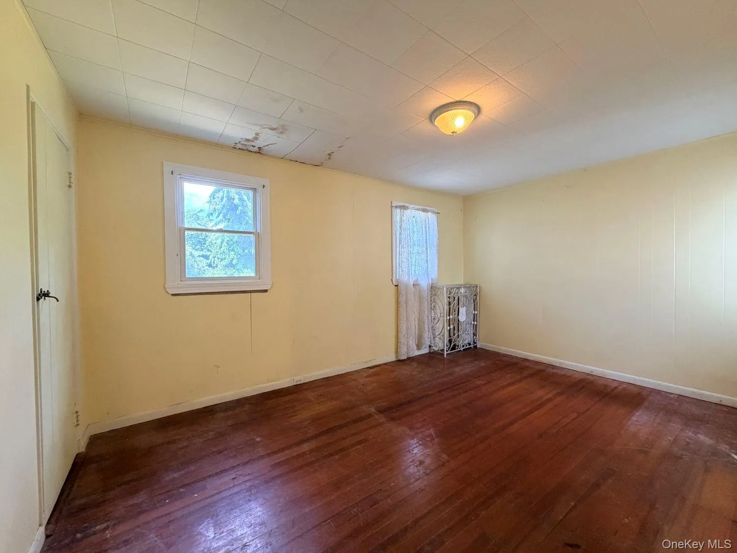 126 Eaton Lane, Islip, NY, 4 Bedrooms Bedrooms, 8 Rooms Rooms,2 BathroomsBathrooms,Residential,For Rent,Eaton,0,1020365 126 Eaton Lane, Islip, NY, 4 Bedrooms Bedrooms, 8 Rooms Rooms,2 BathroomsBathrooms,Residential,For Rent,Eaton,0,1020365