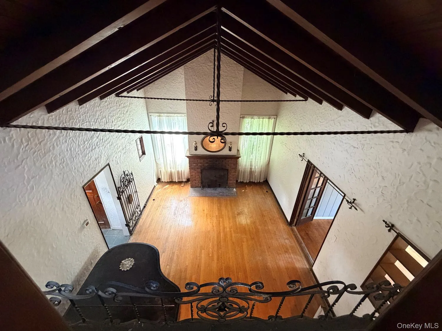 126 Eaton Lane, Islip, NY, 4 Bedrooms Bedrooms, 8 Rooms Rooms,2 BathroomsBathrooms,Residential,For Rent,Eaton,0,1020365 126 Eaton Lane, Islip, NY, 4 Bedrooms Bedrooms, 8 Rooms Rooms,2 BathroomsBathrooms,Residential,For Rent,Eaton,0,1020365
