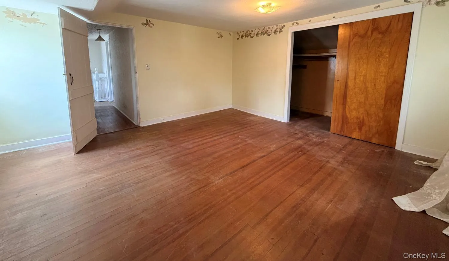 126 Eaton Lane, Islip, NY, 4 Bedrooms Bedrooms, 8 Rooms Rooms,2 BathroomsBathrooms,Residential,For Rent,Eaton,0,1020365 126 Eaton Lane, Islip, NY, 4 Bedrooms Bedrooms, 8 Rooms Rooms,2 BathroomsBathrooms,Residential,For Rent,Eaton,0,1020365
