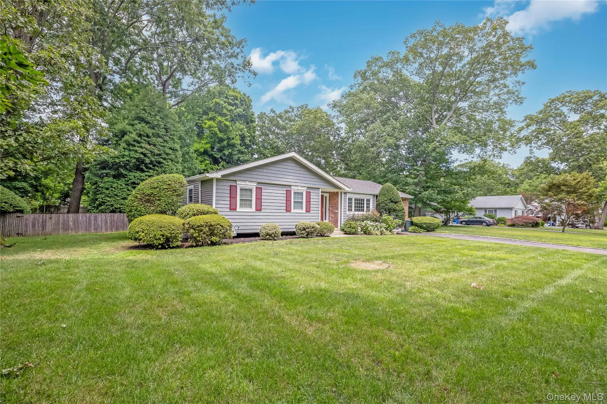 10 Udell Way, Huntington, NY, 3 Bedrooms Bedrooms, 7 Rooms Rooms,2 BathroomsBathrooms,Residential,For Rent,Udell,0,1020373 10 Udell Way, Huntington, NY, 3 Bedrooms Bedrooms, 7 Rooms Rooms,2 BathroomsBathrooms,Residential,For Rent,Udell,0,1020373