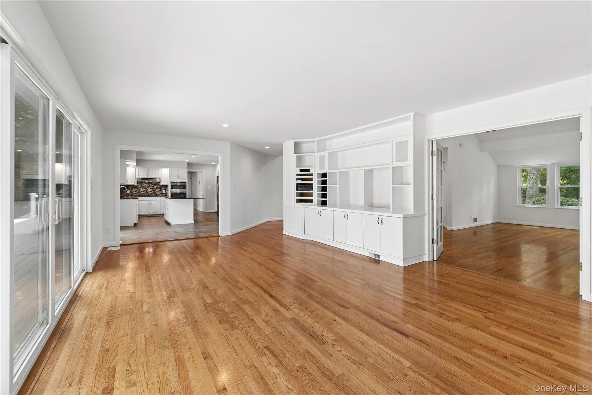 12 Ridge Road, Brookhaven, NY, 5 Bedrooms Bedrooms, 11 Rooms Rooms,3 BathroomsBathrooms,Residential,For Rent,Ridge,0,1020376 12 Ridge Road, Brookhaven, NY, 5 Bedrooms Bedrooms, 11 Rooms Rooms,3 BathroomsBathrooms,Residential,For Rent,Ridge,0,1020376