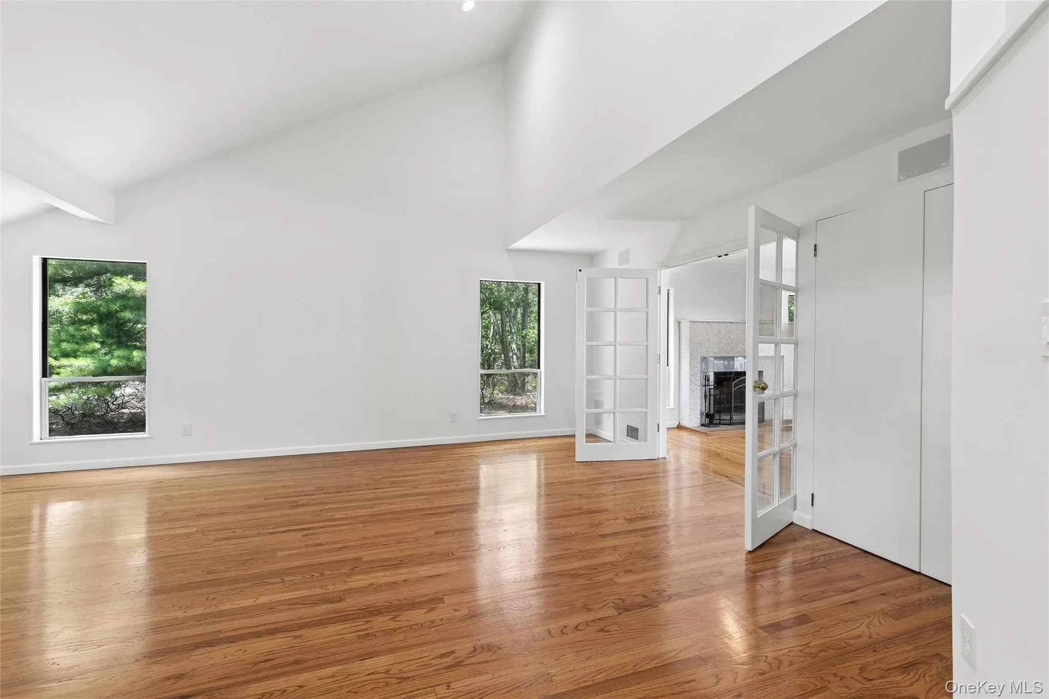 12 Ridge Road, Brookhaven, NY, 5 Bedrooms Bedrooms, 11 Rooms Rooms,3 BathroomsBathrooms,Residential,For Rent,Ridge,0,1020376 12 Ridge Road, Brookhaven, NY, 5 Bedrooms Bedrooms, 11 Rooms Rooms,3 BathroomsBathrooms,Residential,For Rent,Ridge,0,1020376